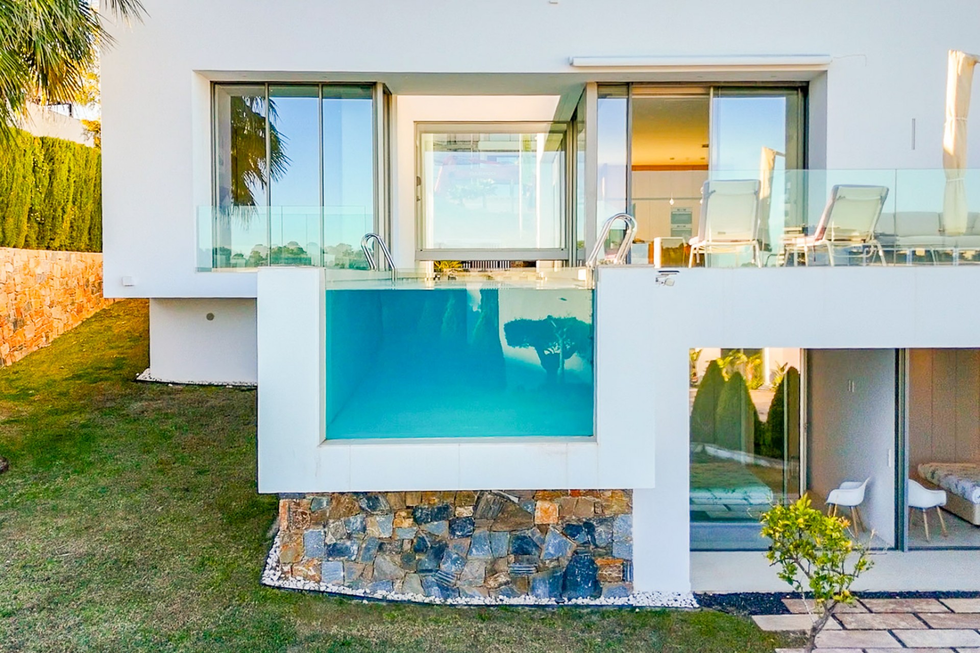 Reventa - Villa -
Orihuela Costa - Las Colinas Golf