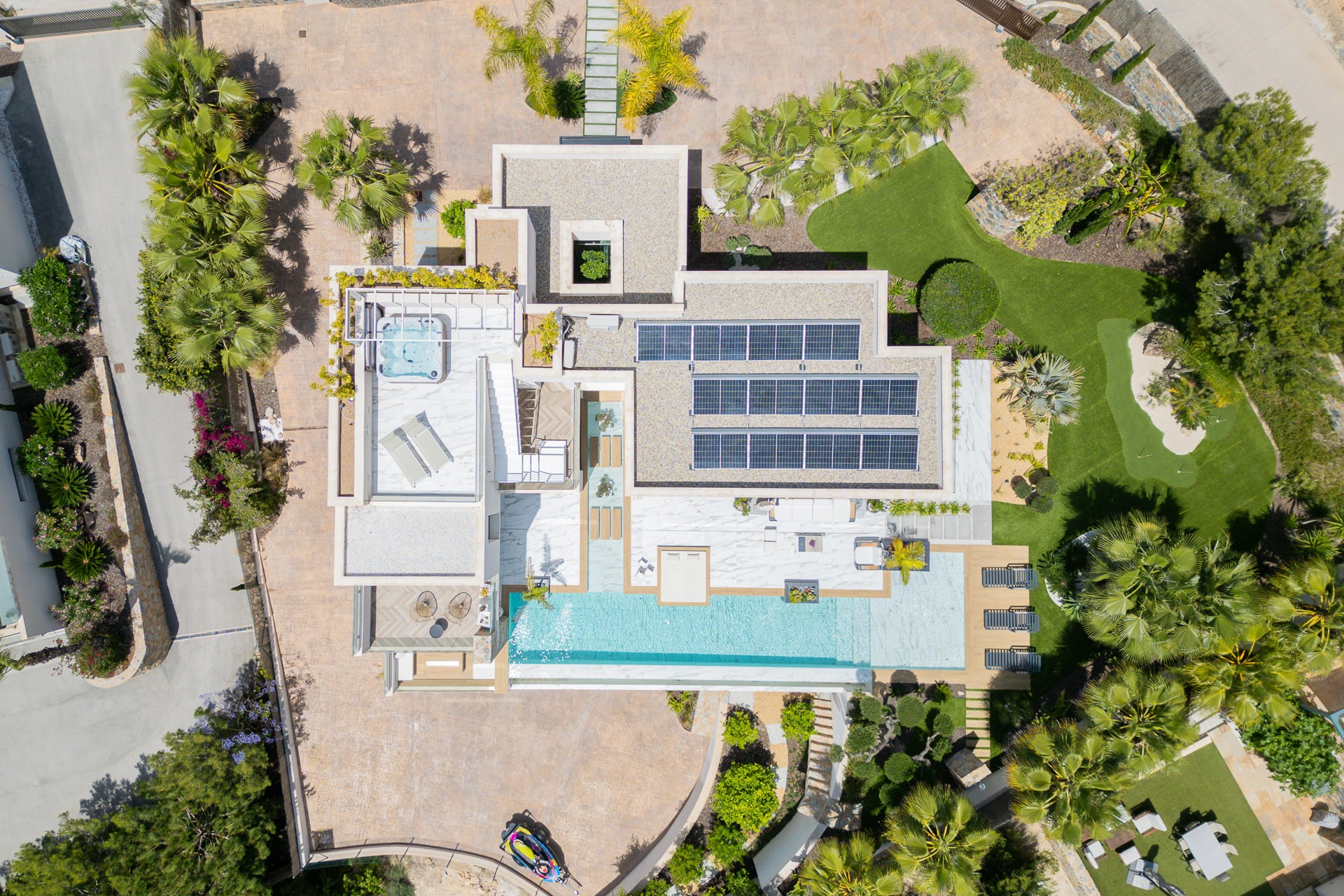 Reventa - Villa -
Orihuela Costa - Las Colinas Golf