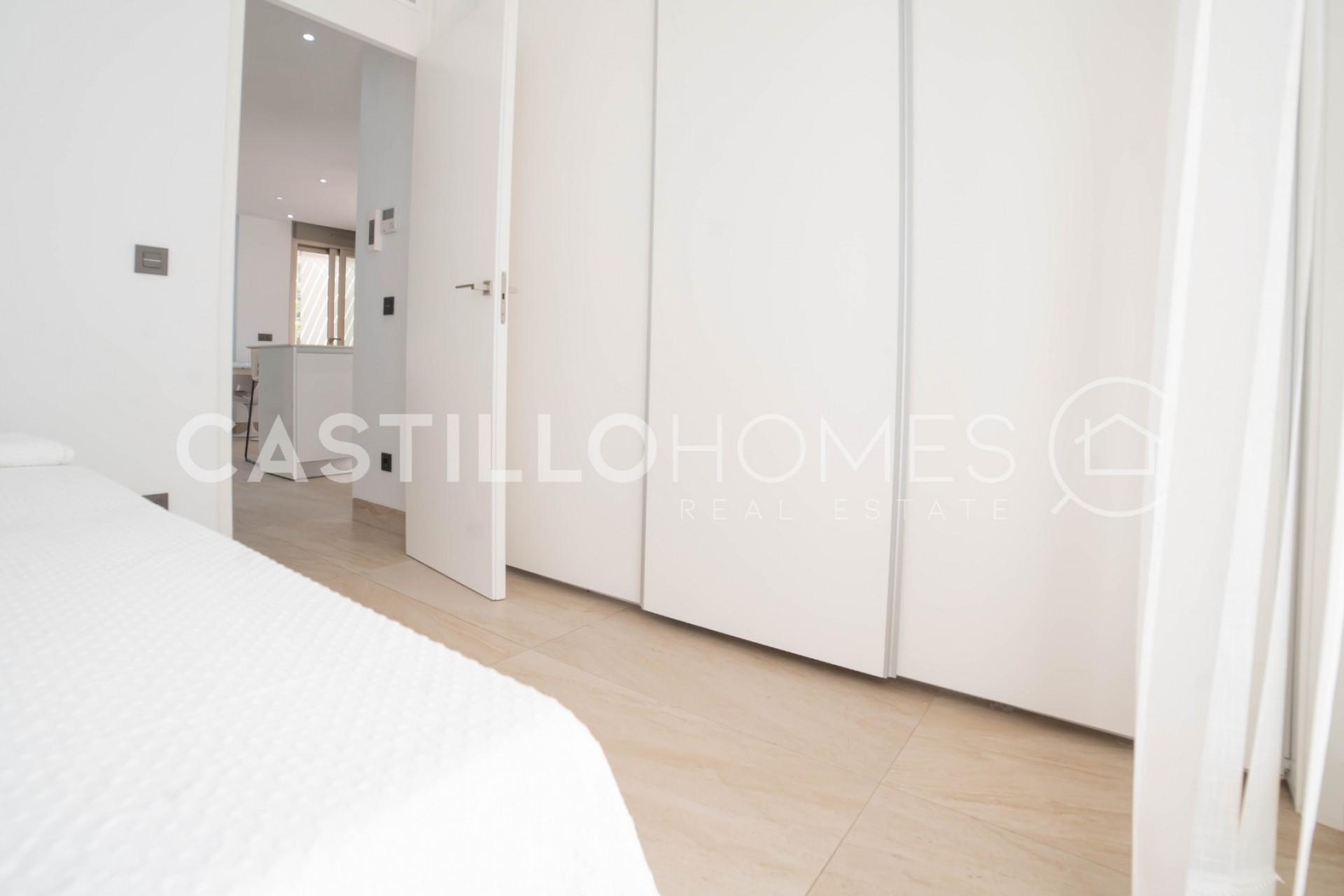 Reventa - Villa -
Orihuela Costa - Las Filipinas