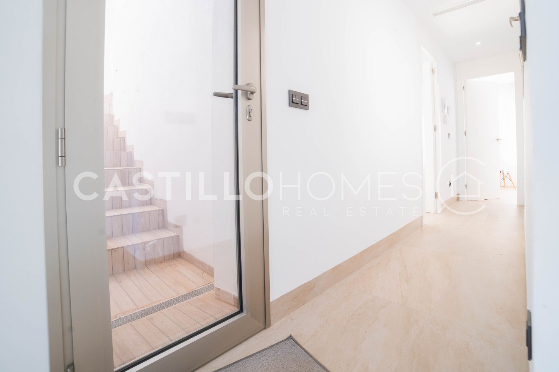 Reventa - Villa -
Orihuela Costa - Las Filipinas