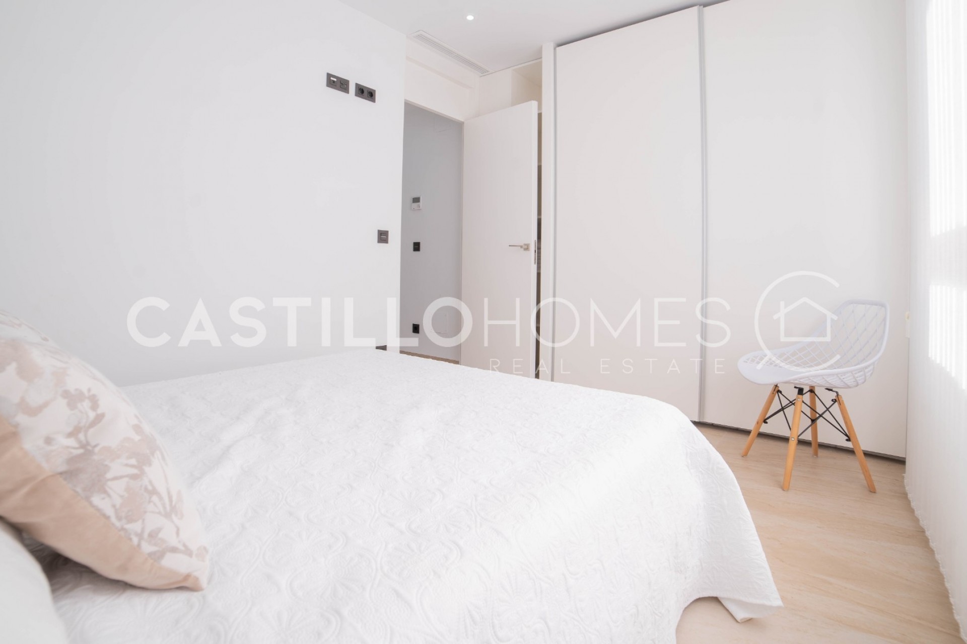 Reventa - Villa -
Orihuela Costa - Las Filipinas