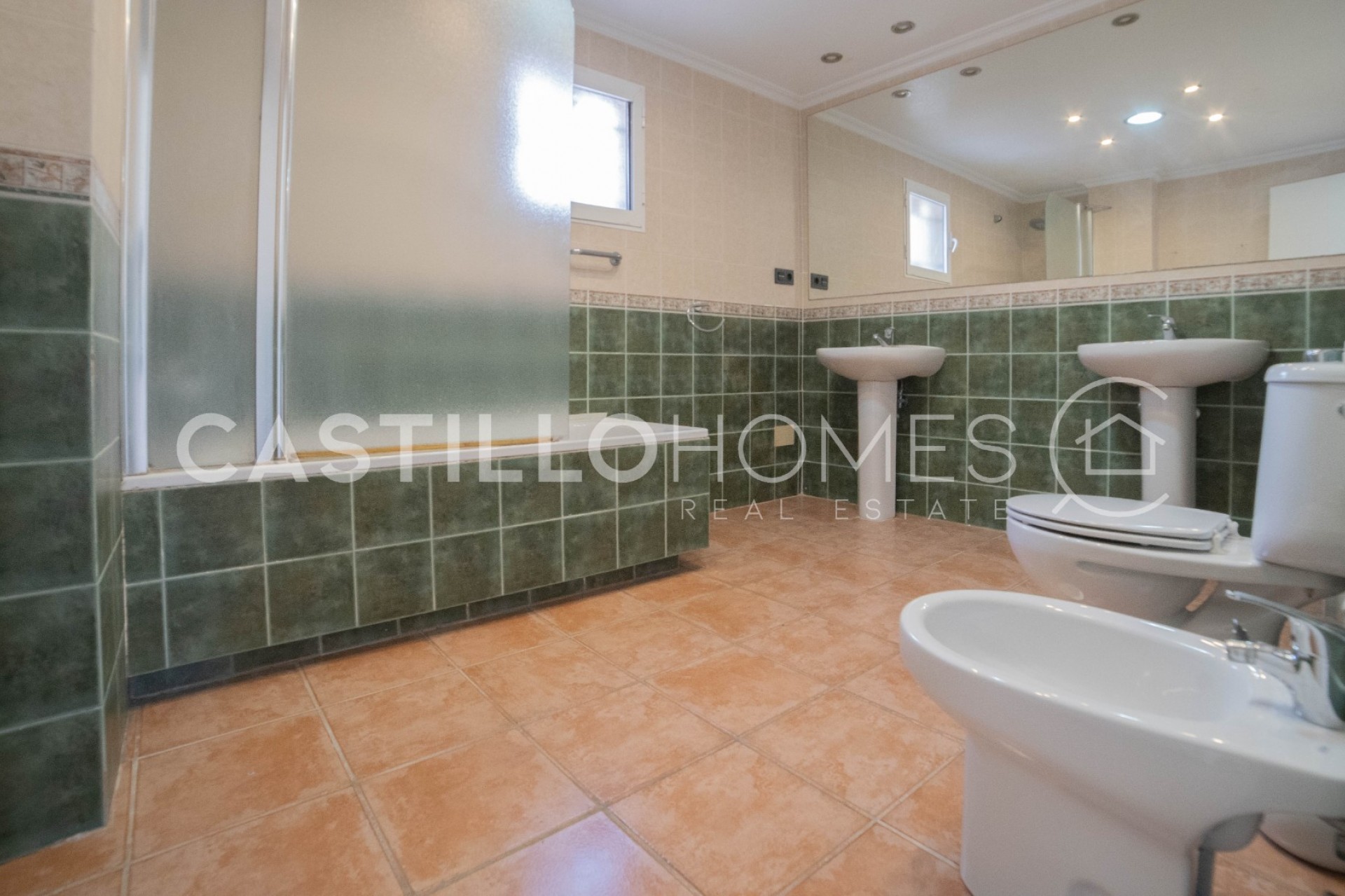 Reventa - Villa -
Orihuela Costa - Las Filipinas