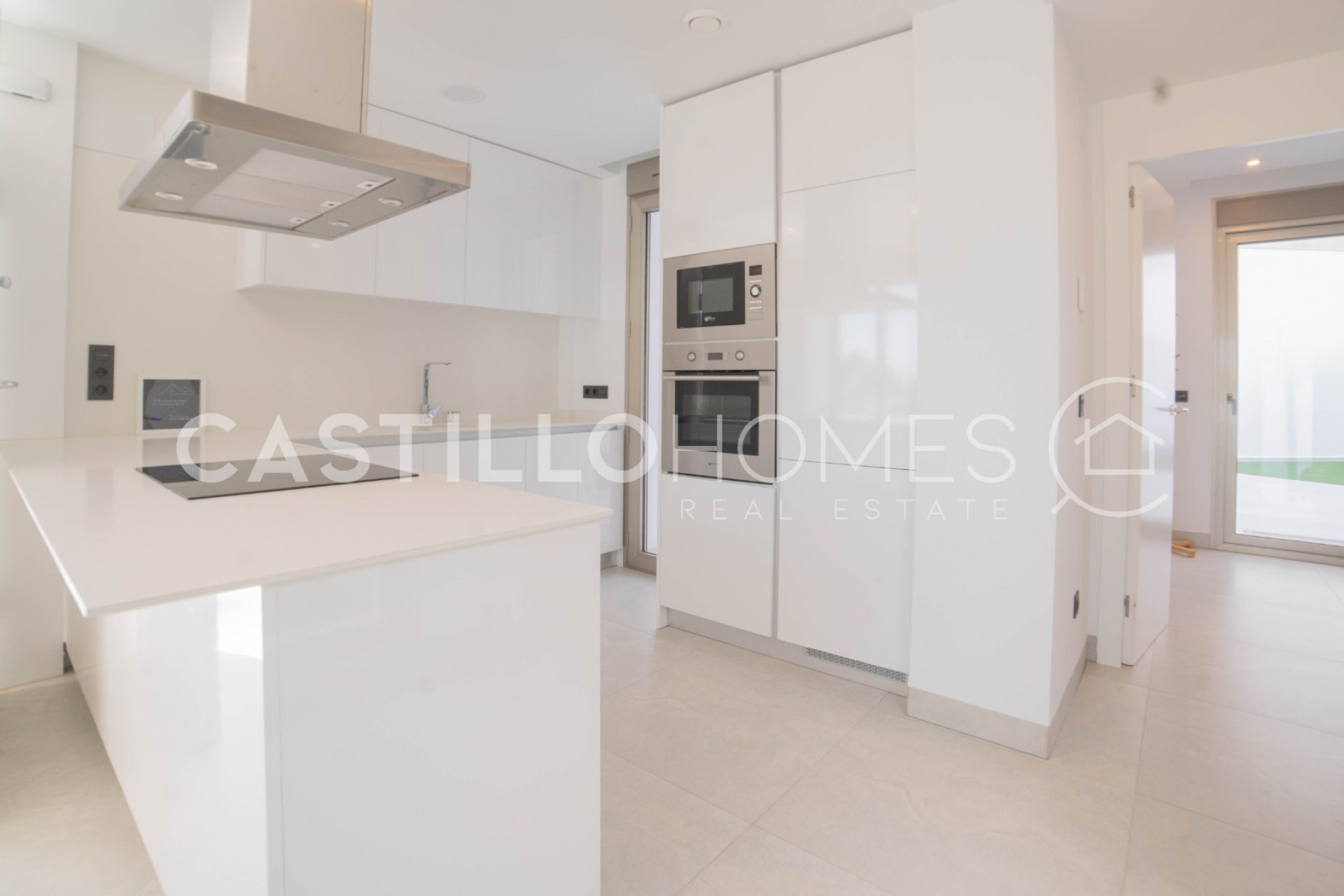 Reventa - Villa -
Orihuela Costa - Las Filipinas