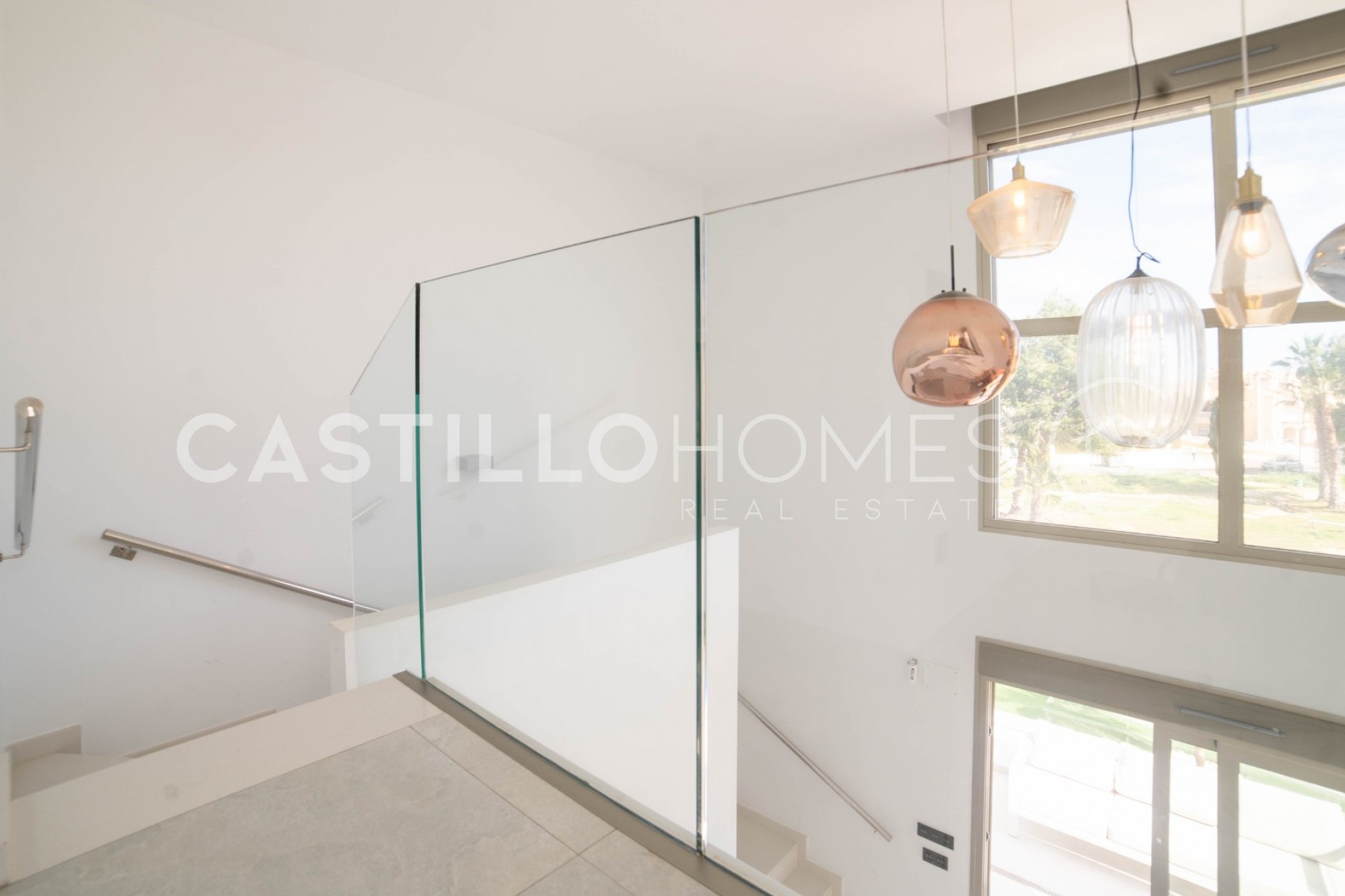 Reventa - Villa -
Orihuela Costa - Las Filipinas