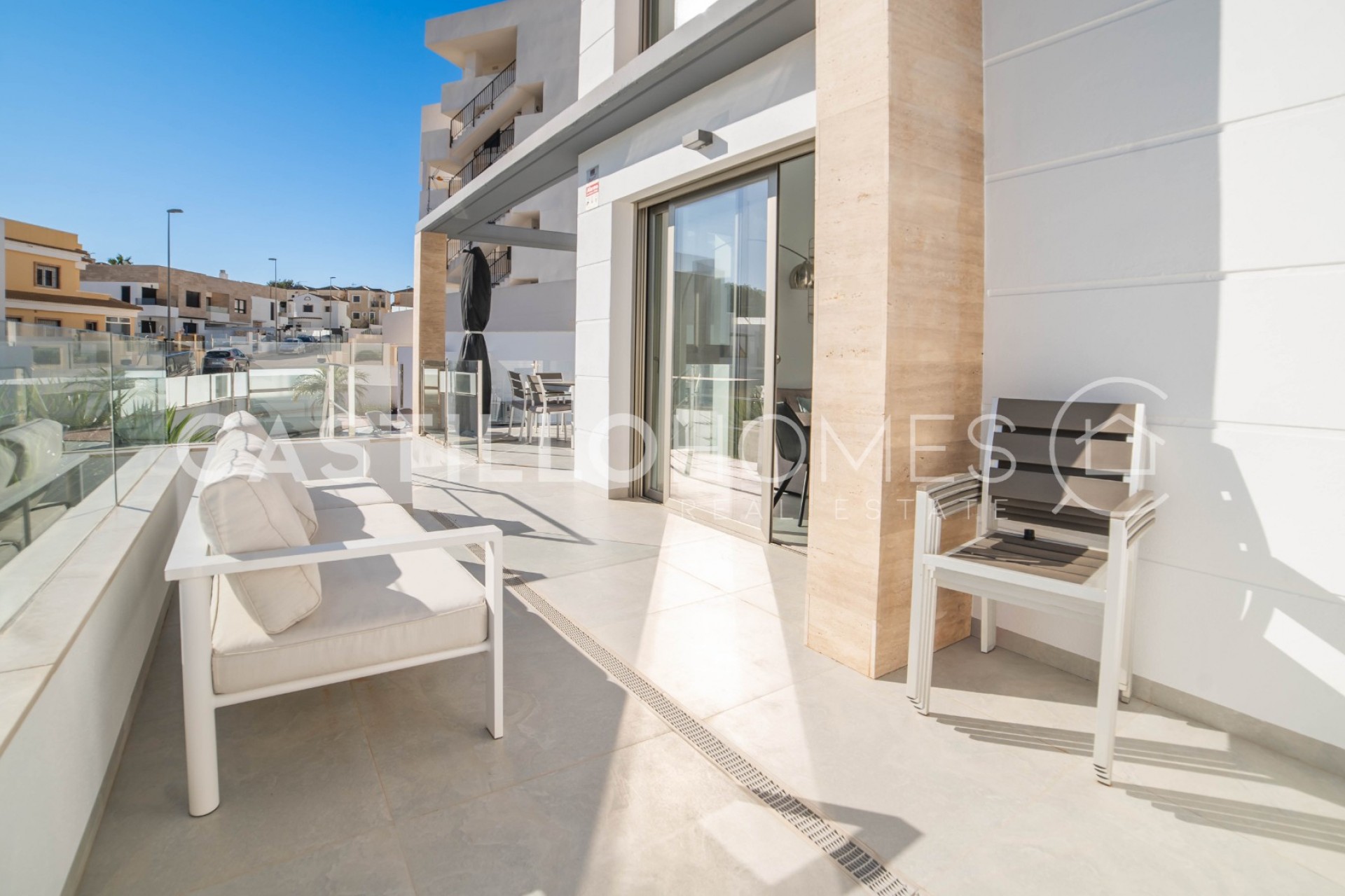 Reventa - Villa -
Orihuela Costa - Las Filipinas