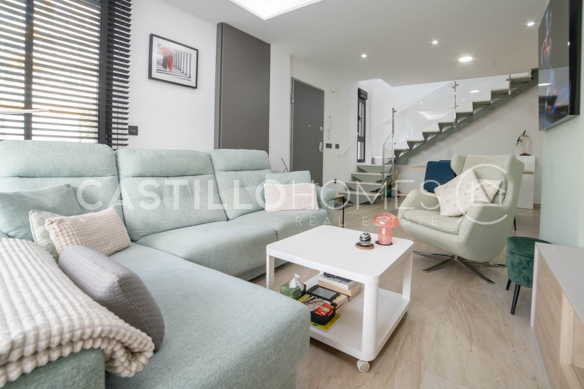 Reventa - Villa -
Orihuela Costa - Las Filipinas