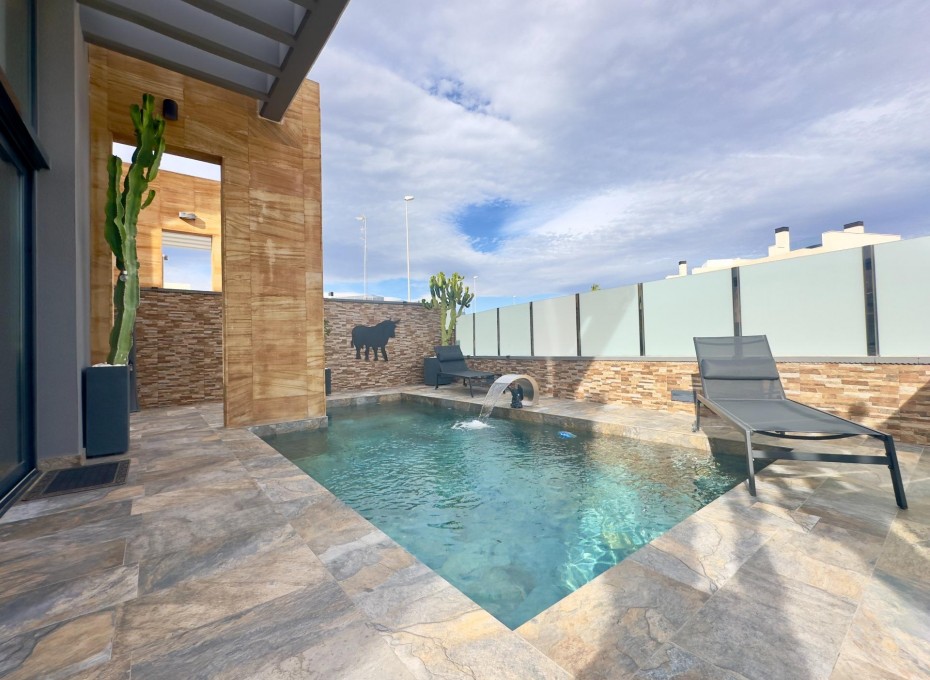 Reventa - Villa -
Orihuela Costa - Lomas de Cabo Roig