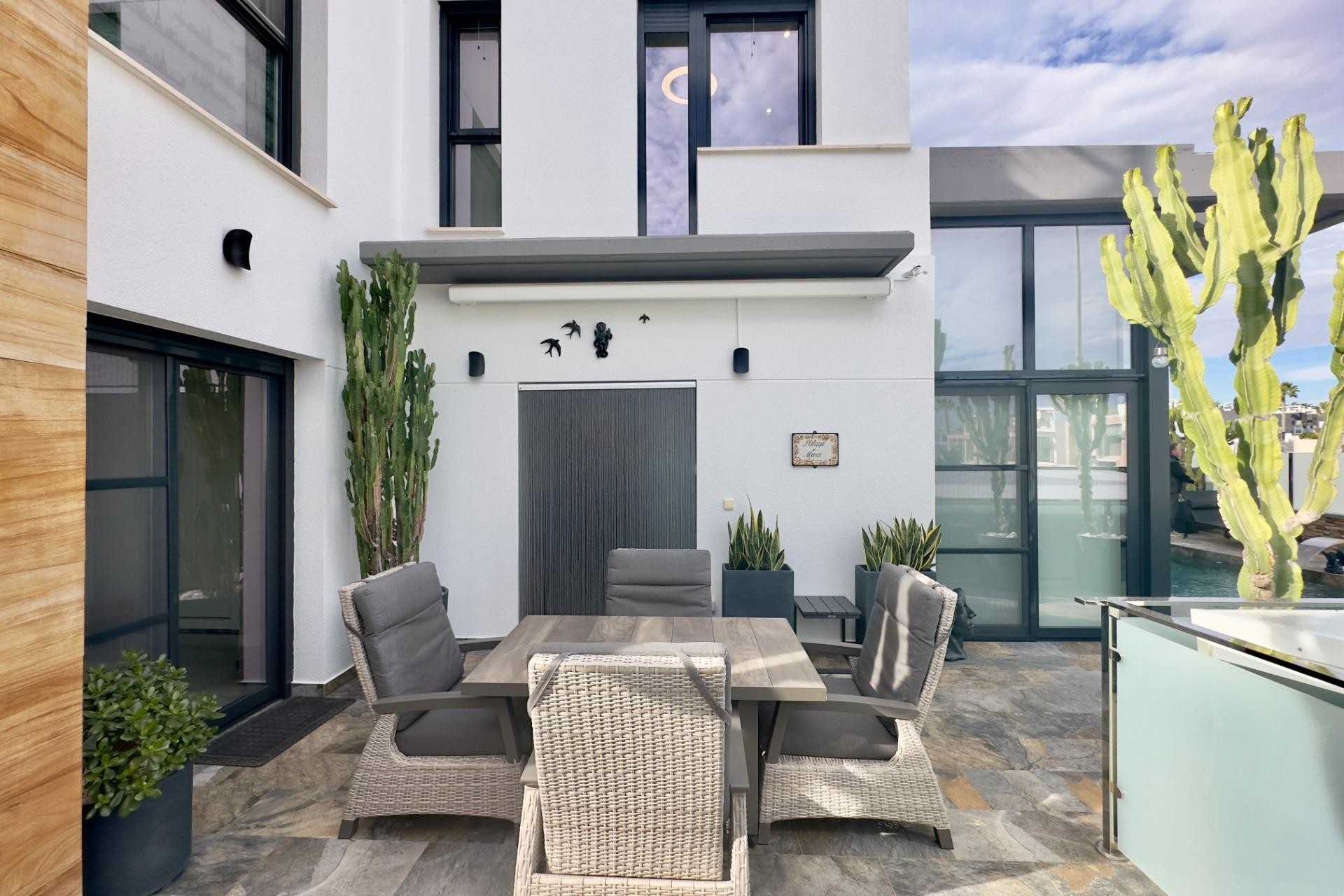 Reventa - Villa -
Orihuela Costa - Lomas de Cabo Roig