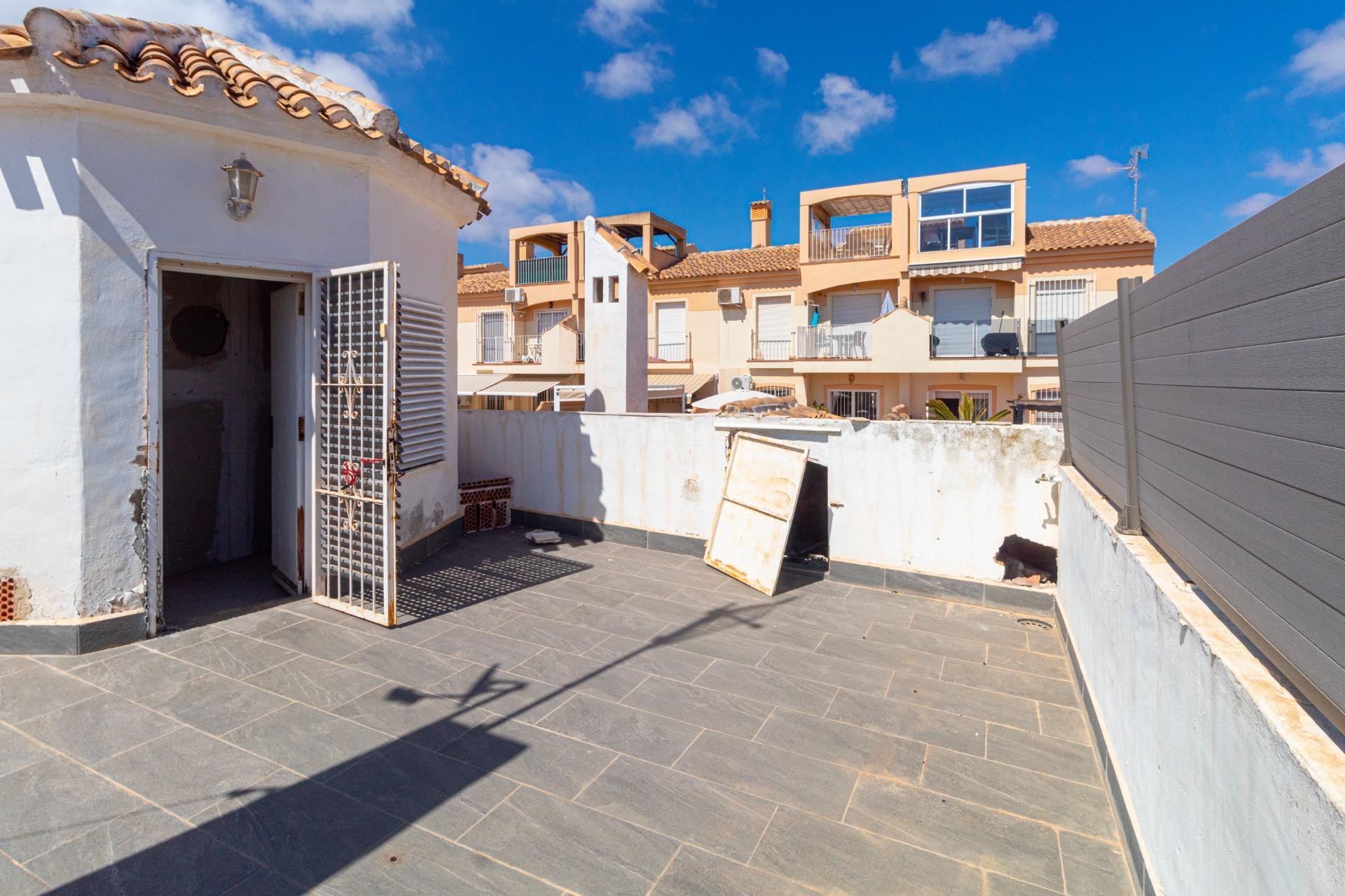 Reventa - Villa -
Orihuela Costa - Los Almendros-La Florida