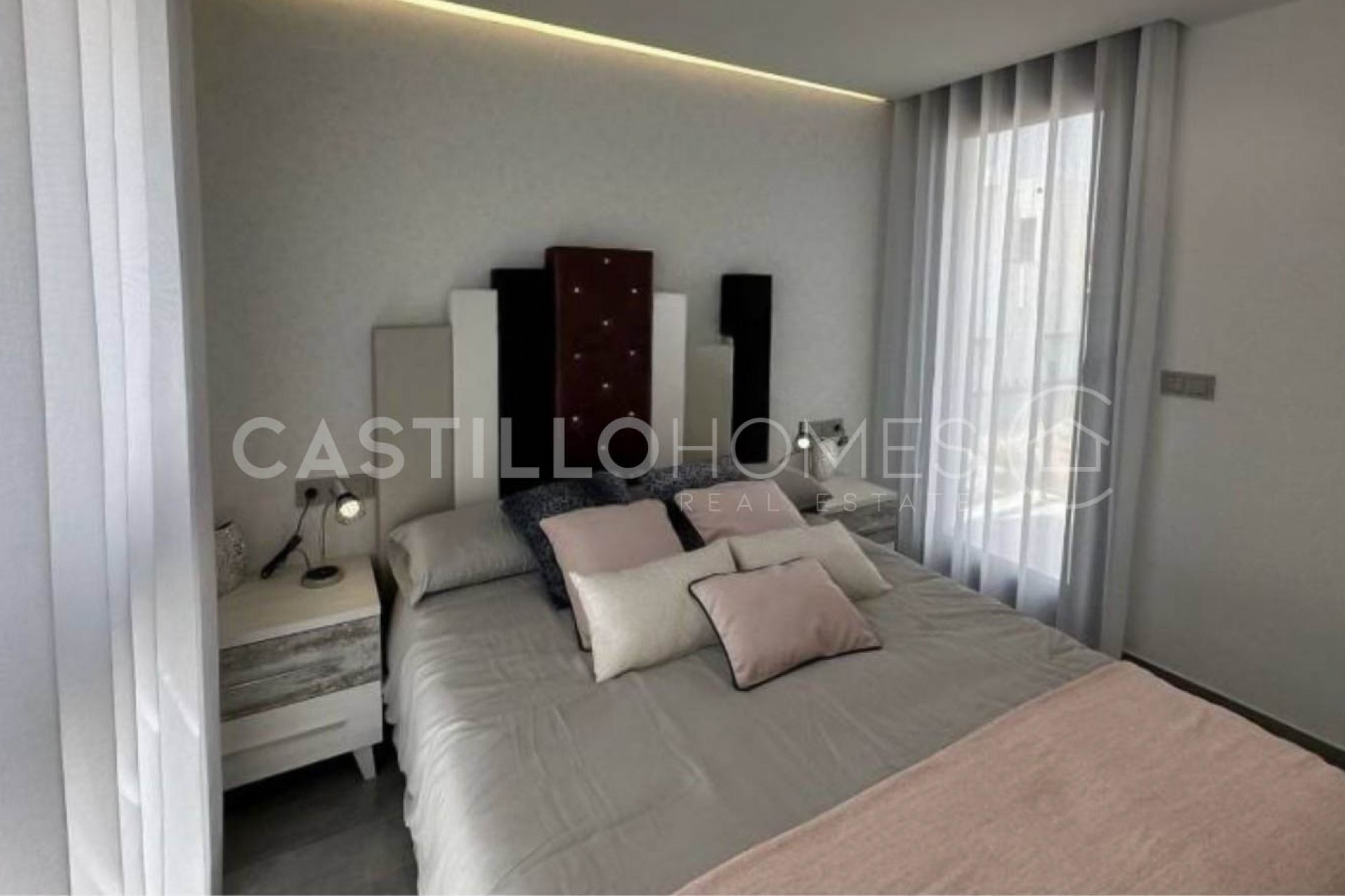 Reventa - Villa -
Orihuela Costa - Los Altos