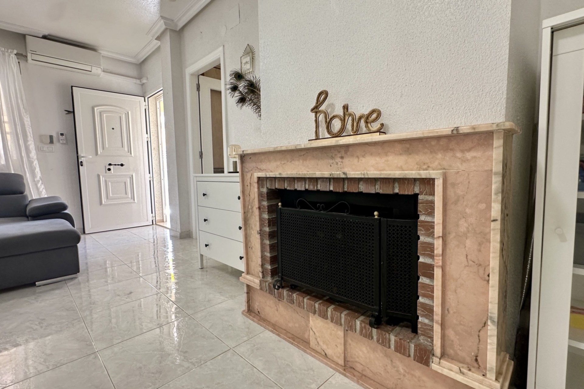 Reventa - Villa -
Orihuela Costa - Los Altos