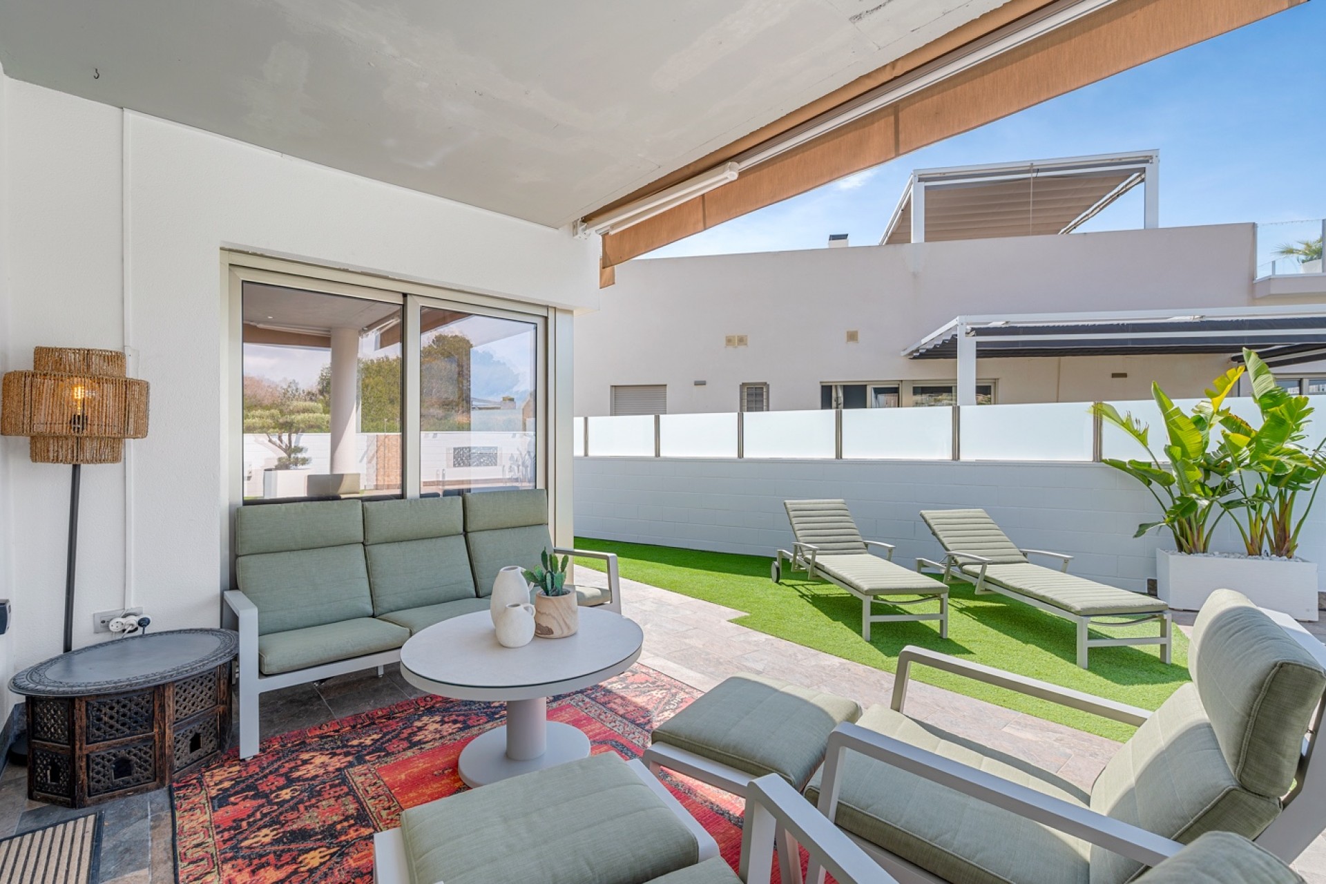 Reventa - Villa -
Orihuela Costa* - Pau 8*