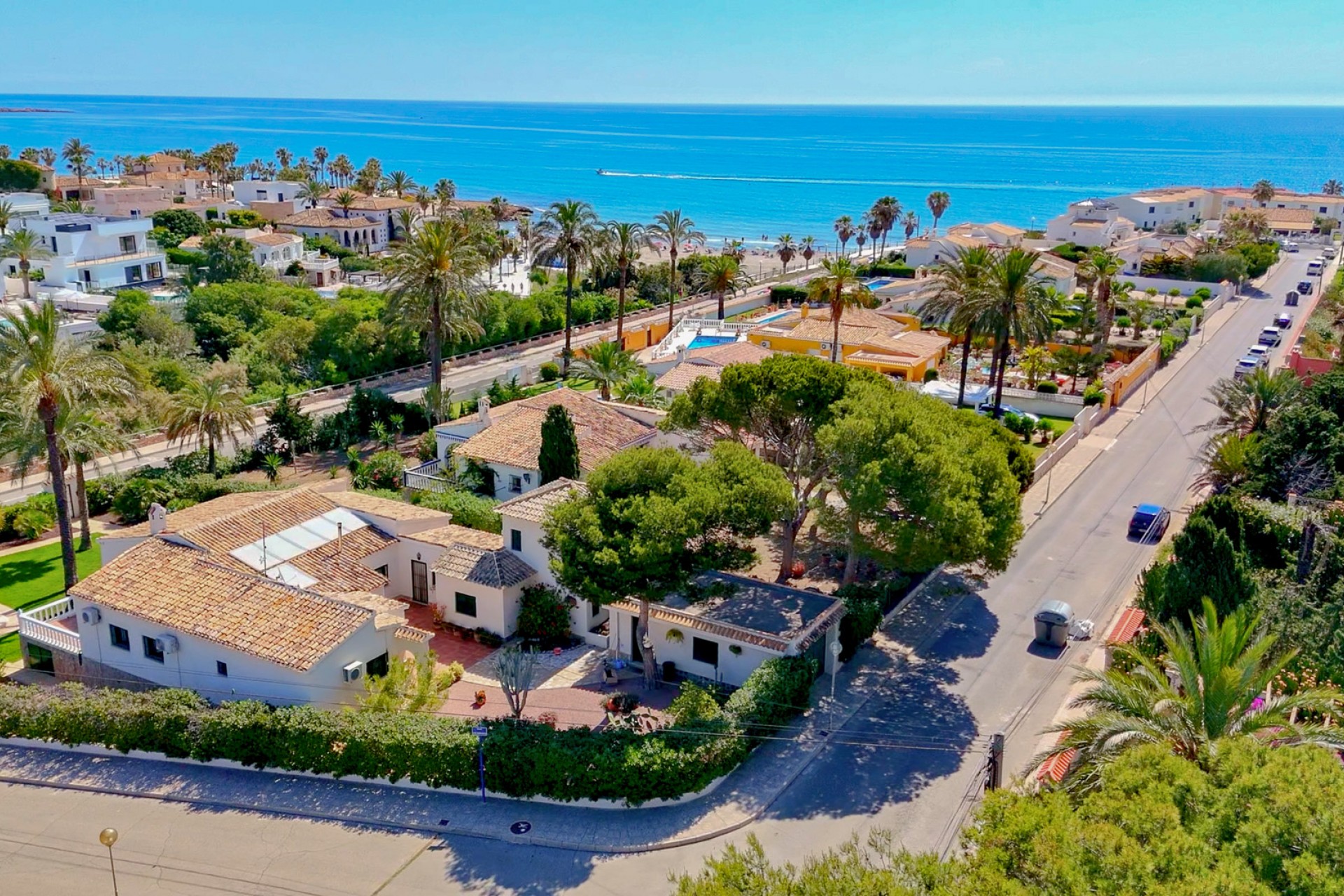 Reventa - Villa -
Orihuela Costa - Playa Flamenca