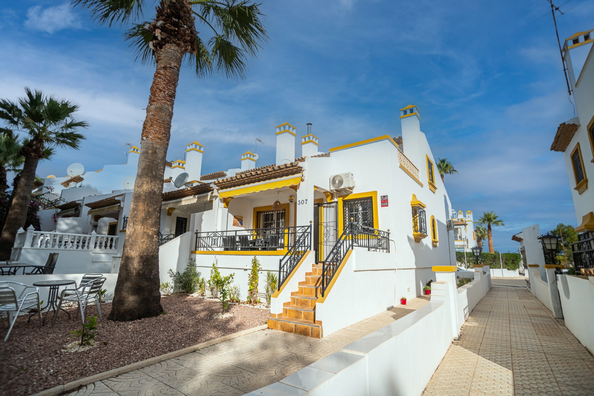 Reventa - Villa -
Orihuela Costa - Villamartín