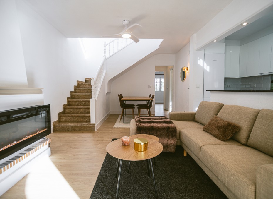 Reventa - Villa -
Orihuela Costa - Villamartín