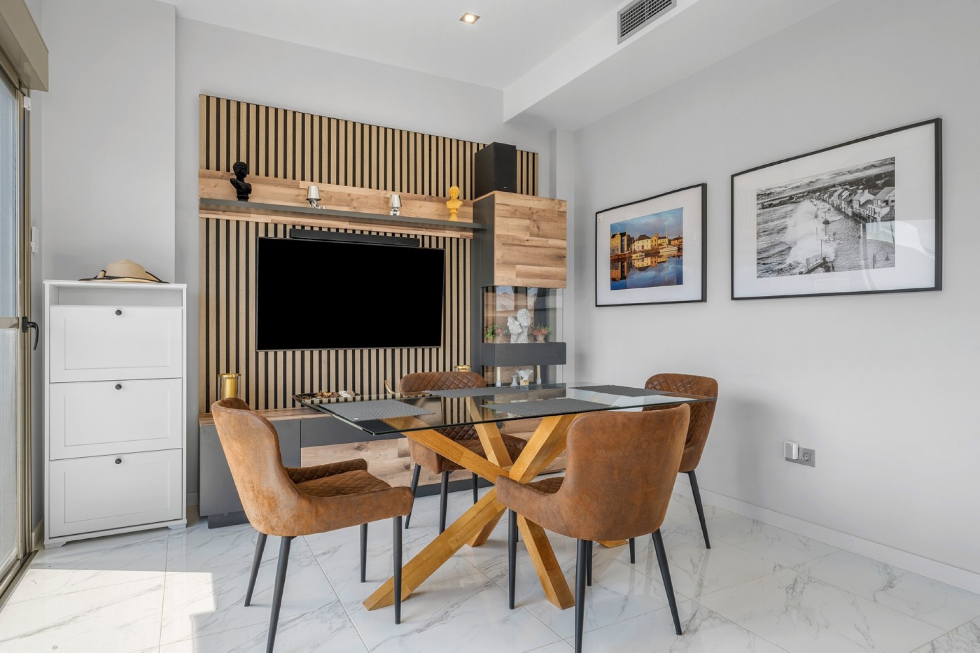 Reventa - Villa -
Orihuela Costa* - Villamartin*