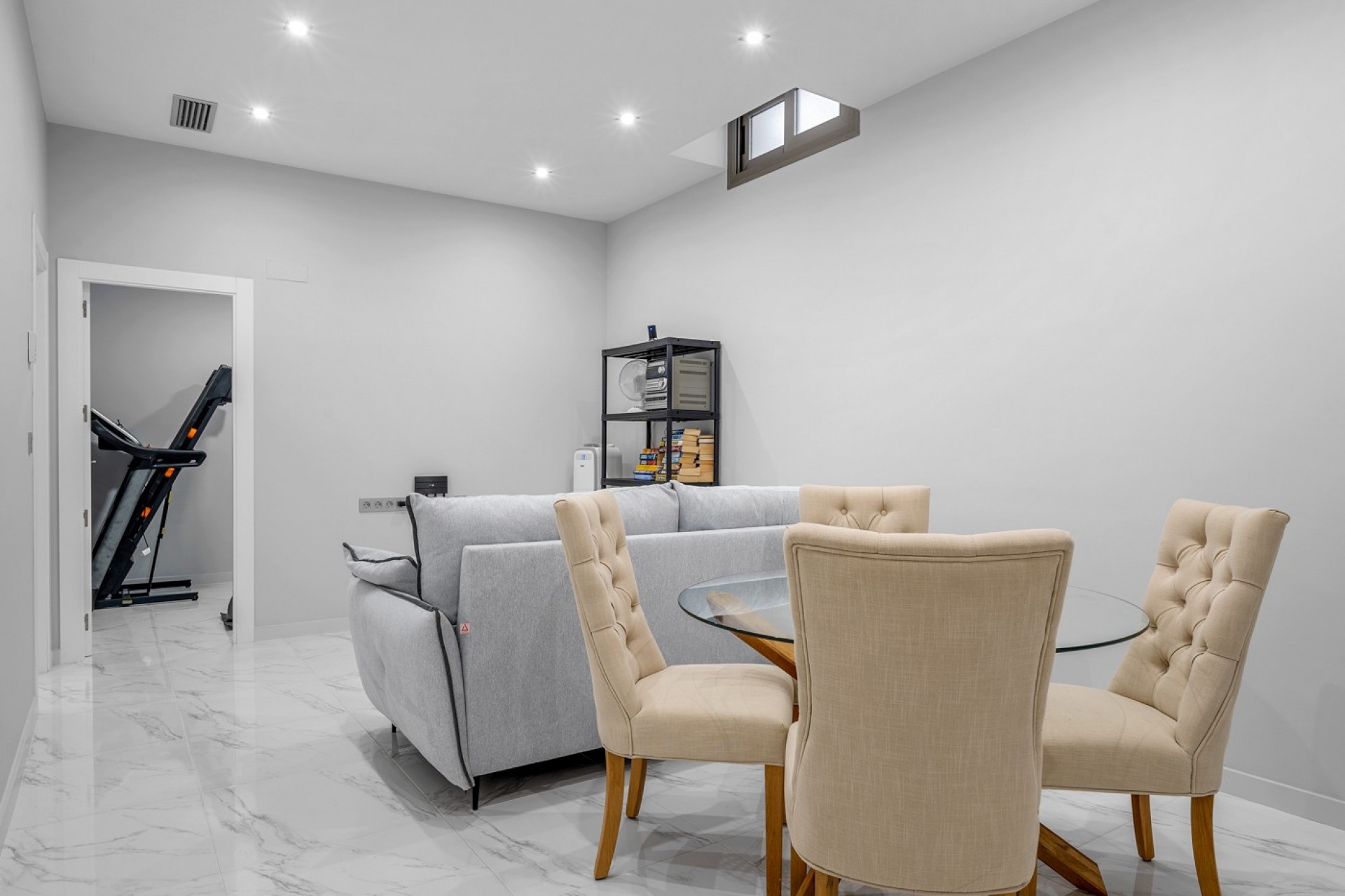 Reventa - Villa -
Orihuela Costa* - Villamartin*