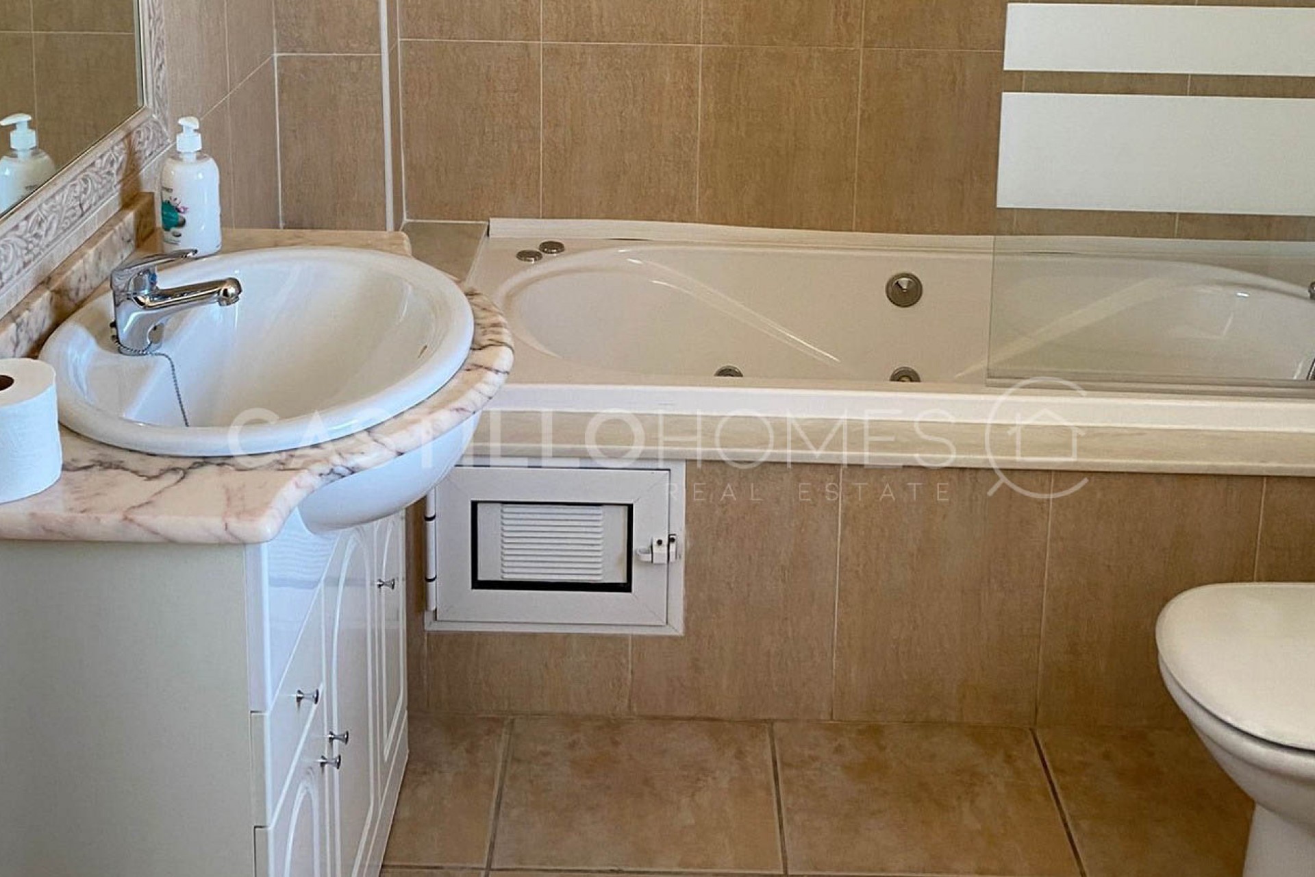 Reventa - Villa -
Orihuela Costa - Villamartín