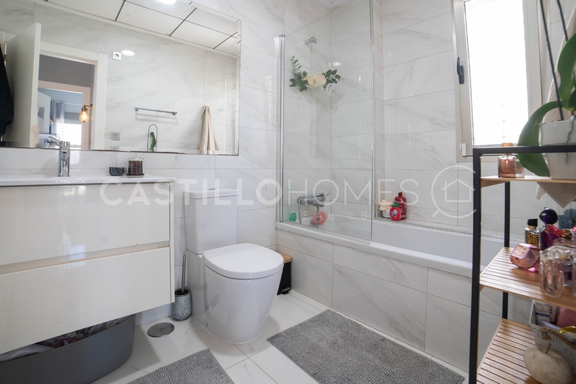 Reventa - Villa -
Orihuela Costa - Villamartín