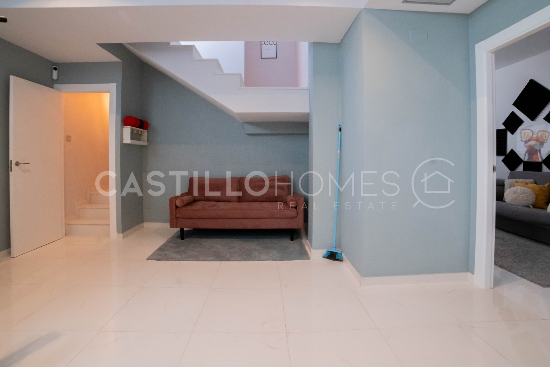 Reventa - Villa -
Orihuela Costa - Villamartín