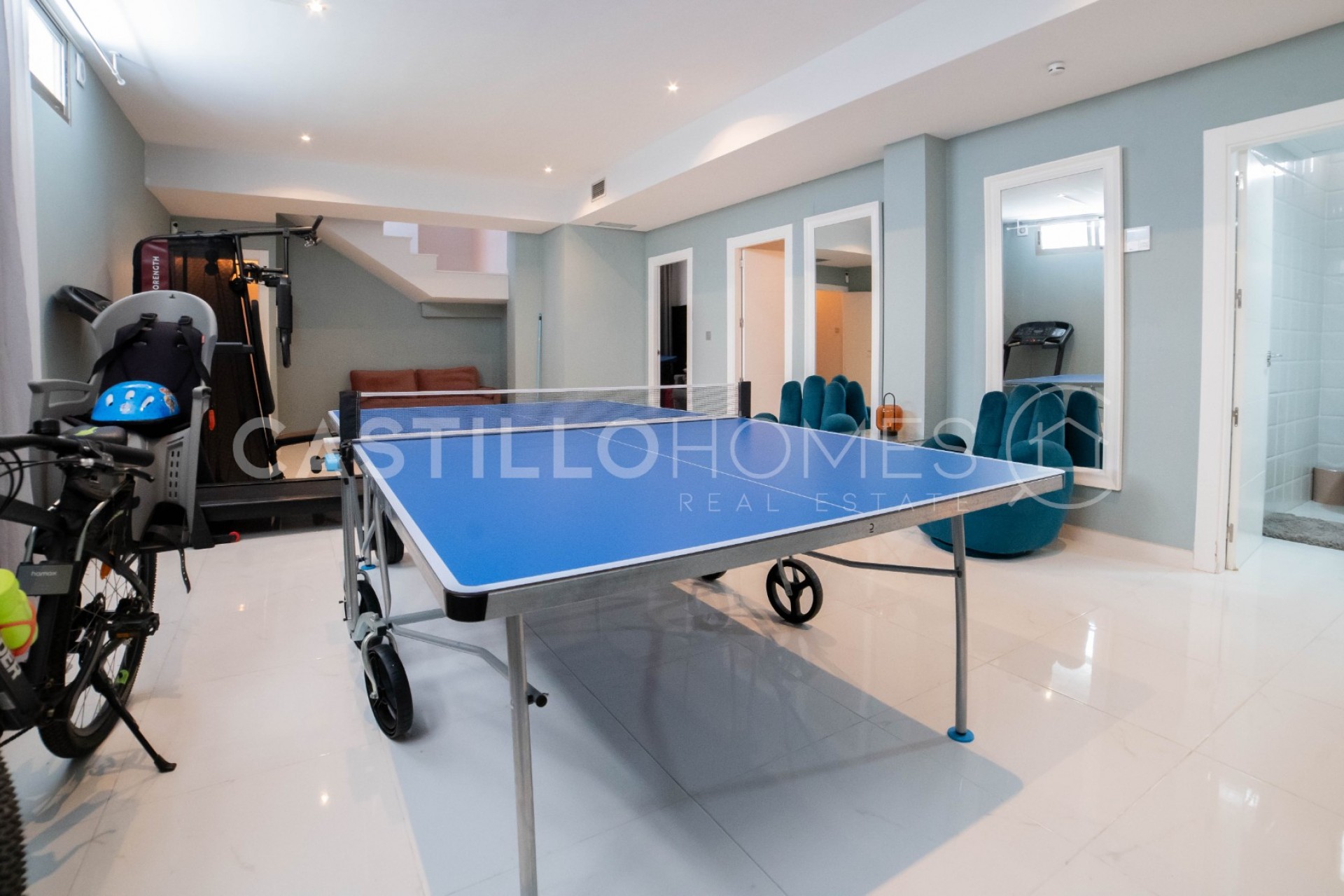 Reventa - Villa -
Orihuela Costa - Villamartín