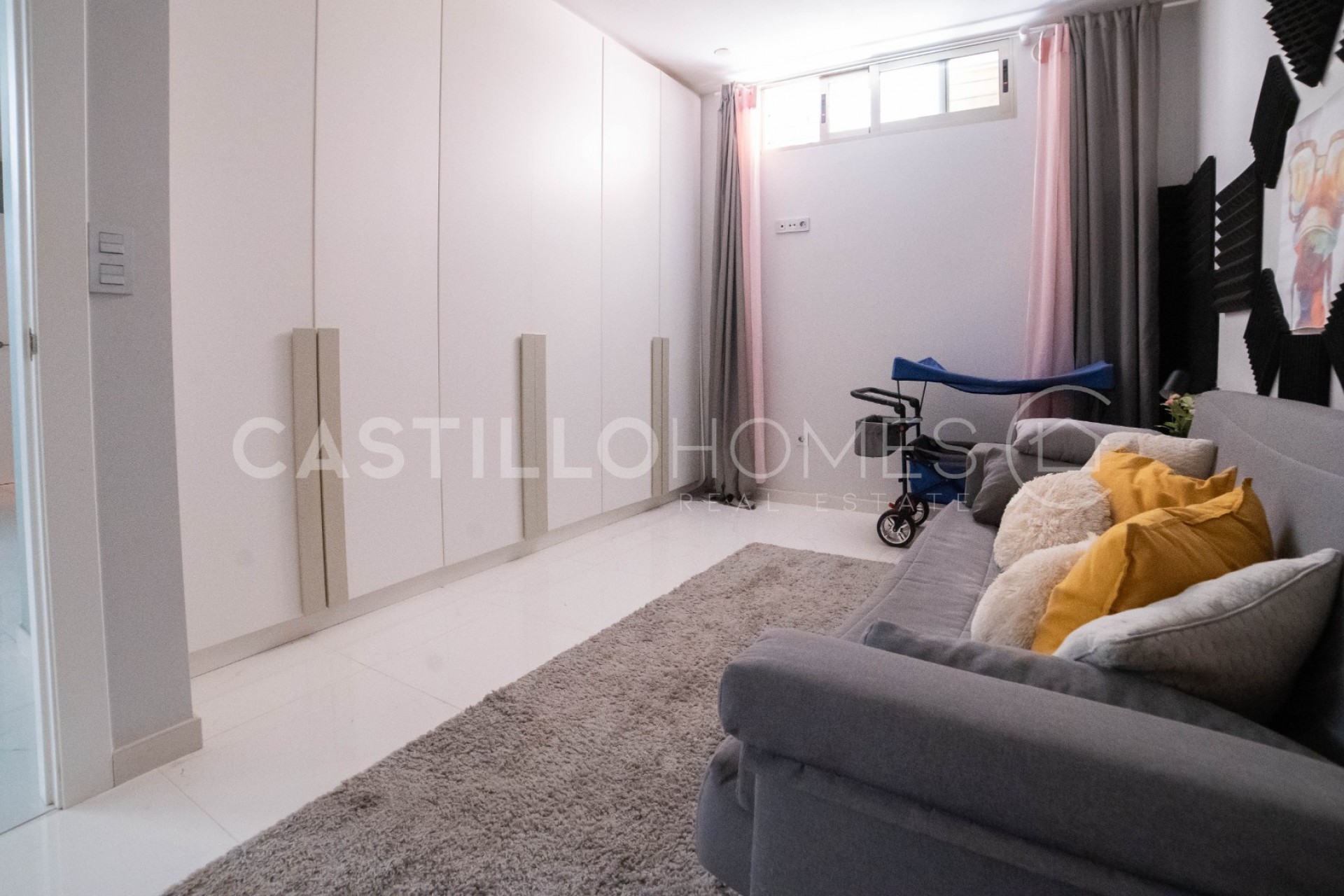 Reventa - Villa -
Orihuela Costa - Villamartín