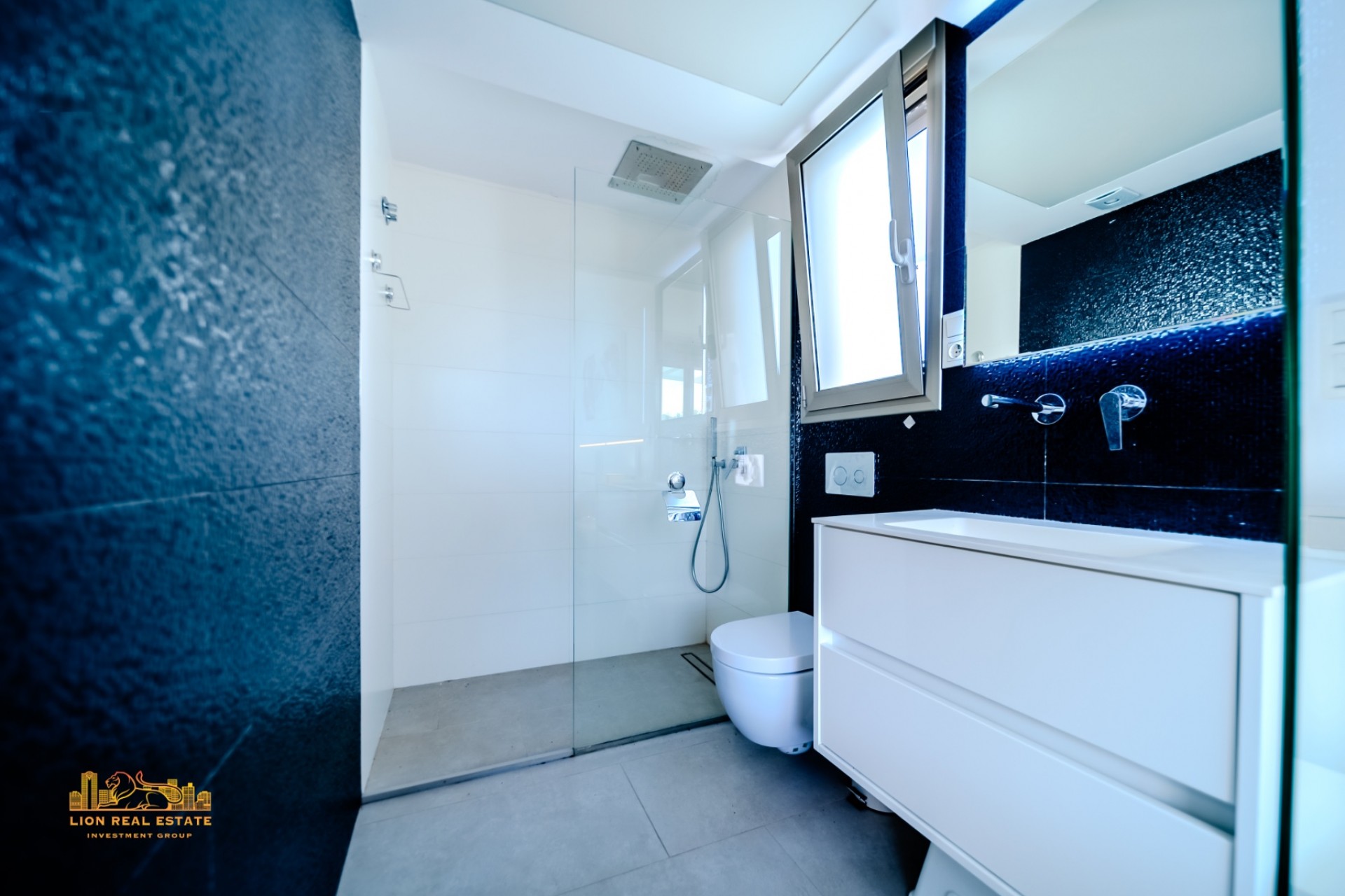 Reventa - Villa -
Orihuela Costa - Villamartín