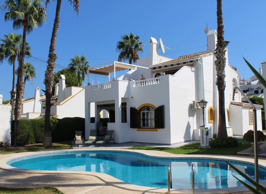 Reventa - Villa -
Orihuela Costa - Villamartín