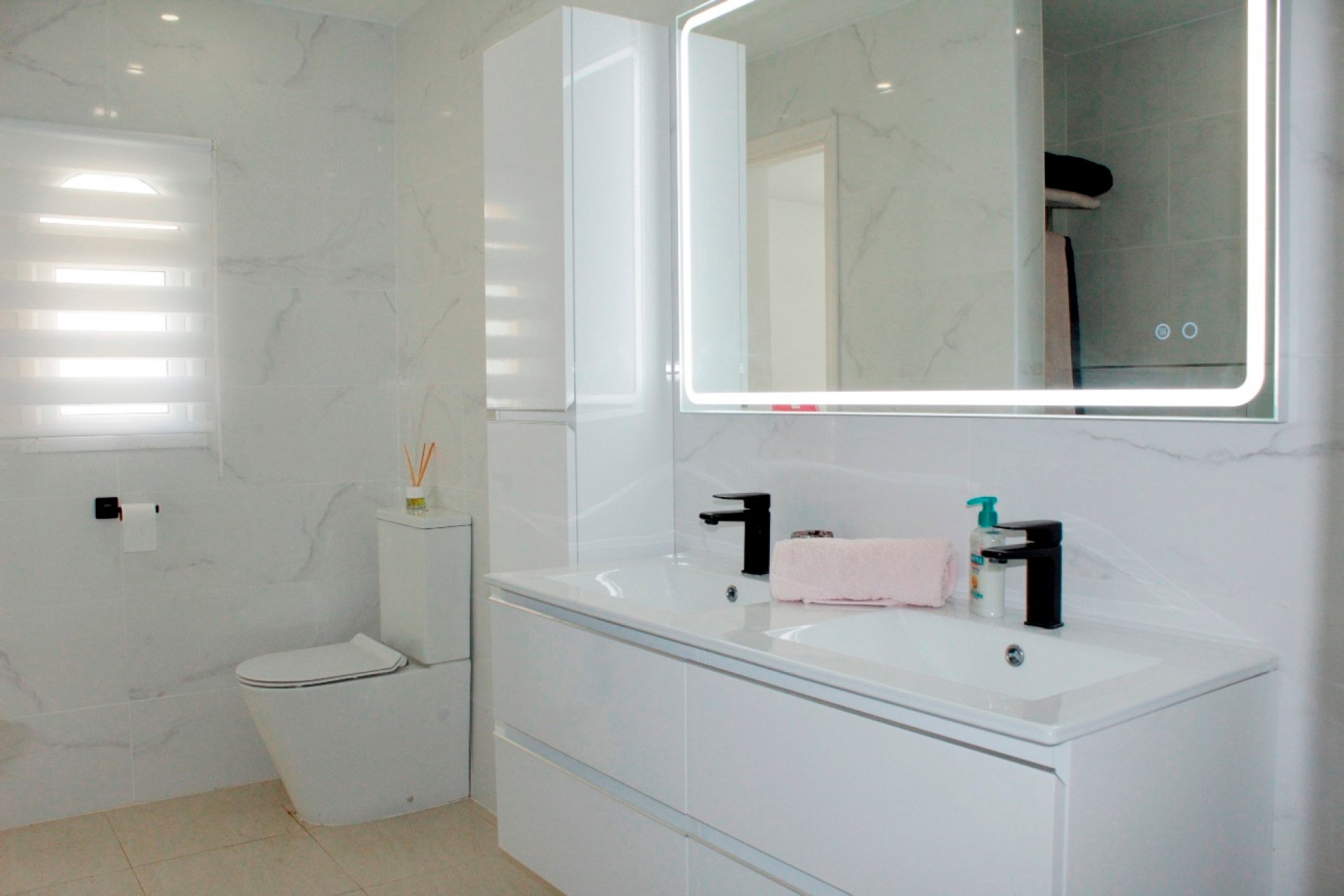 Reventa - Villa -
Orihuela Costa - Villamartín