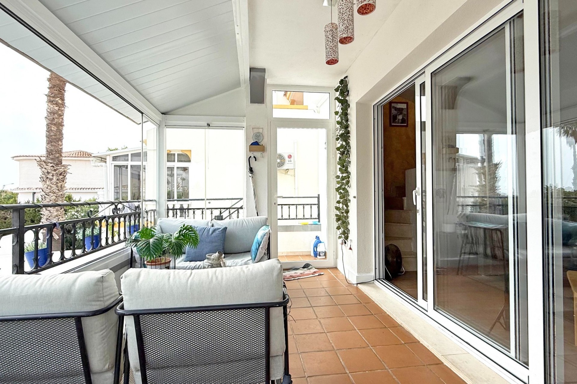Reventa - Villa -
Orihuela Costa - Villamartín