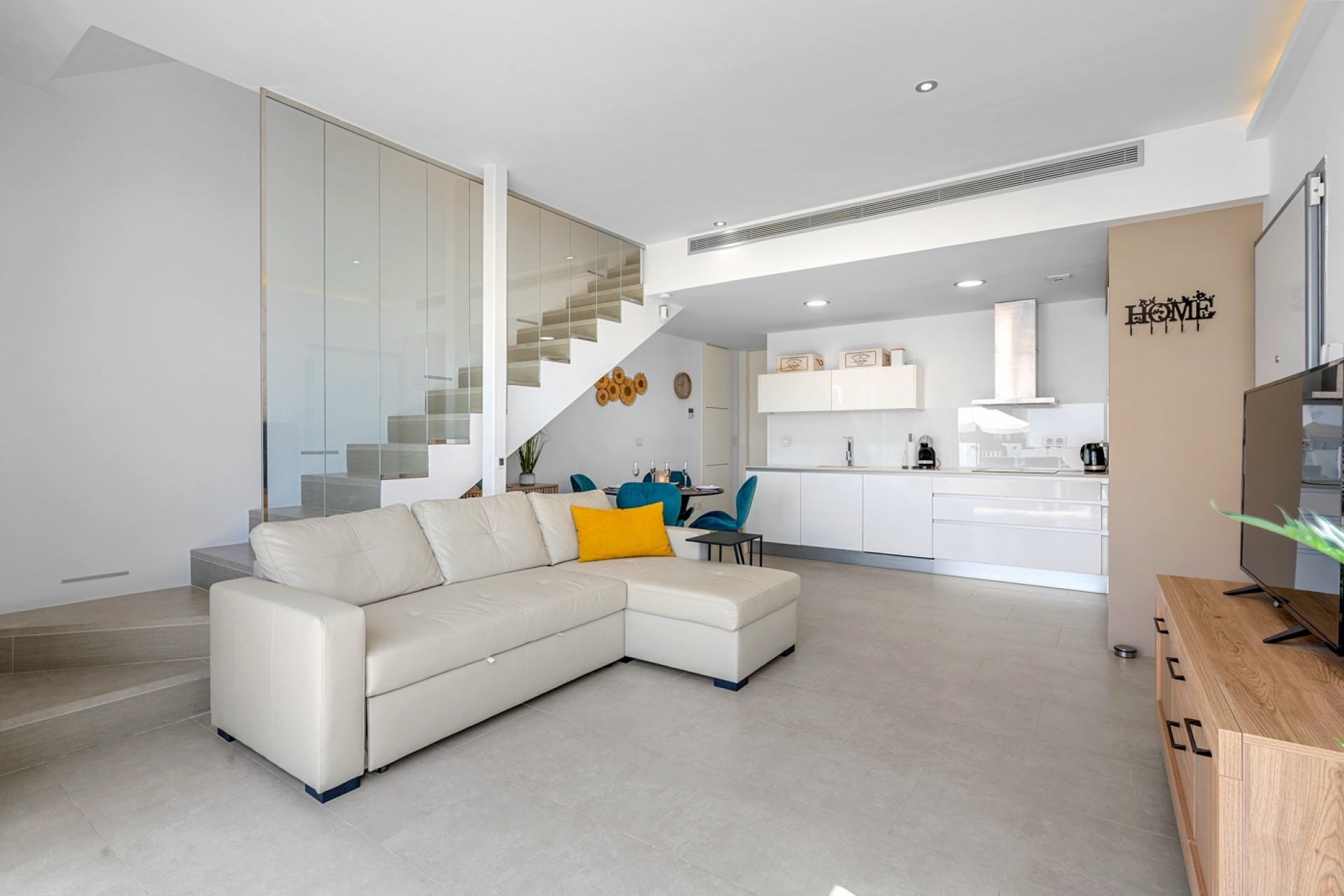 Reventa - Villa -
Orihuela Costa - Villamartín