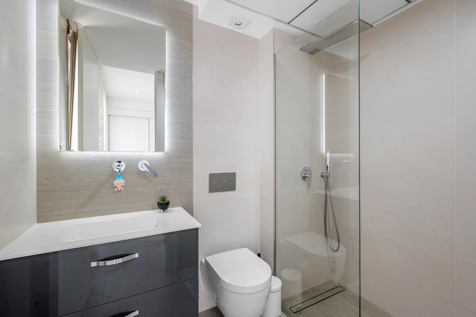 Reventa - Villa -
Orihuela Costa - Villamartín