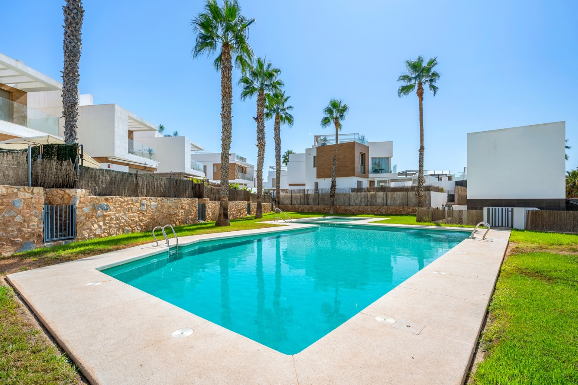 Reventa - Villa -
Orihuela Costa - Villamartín
