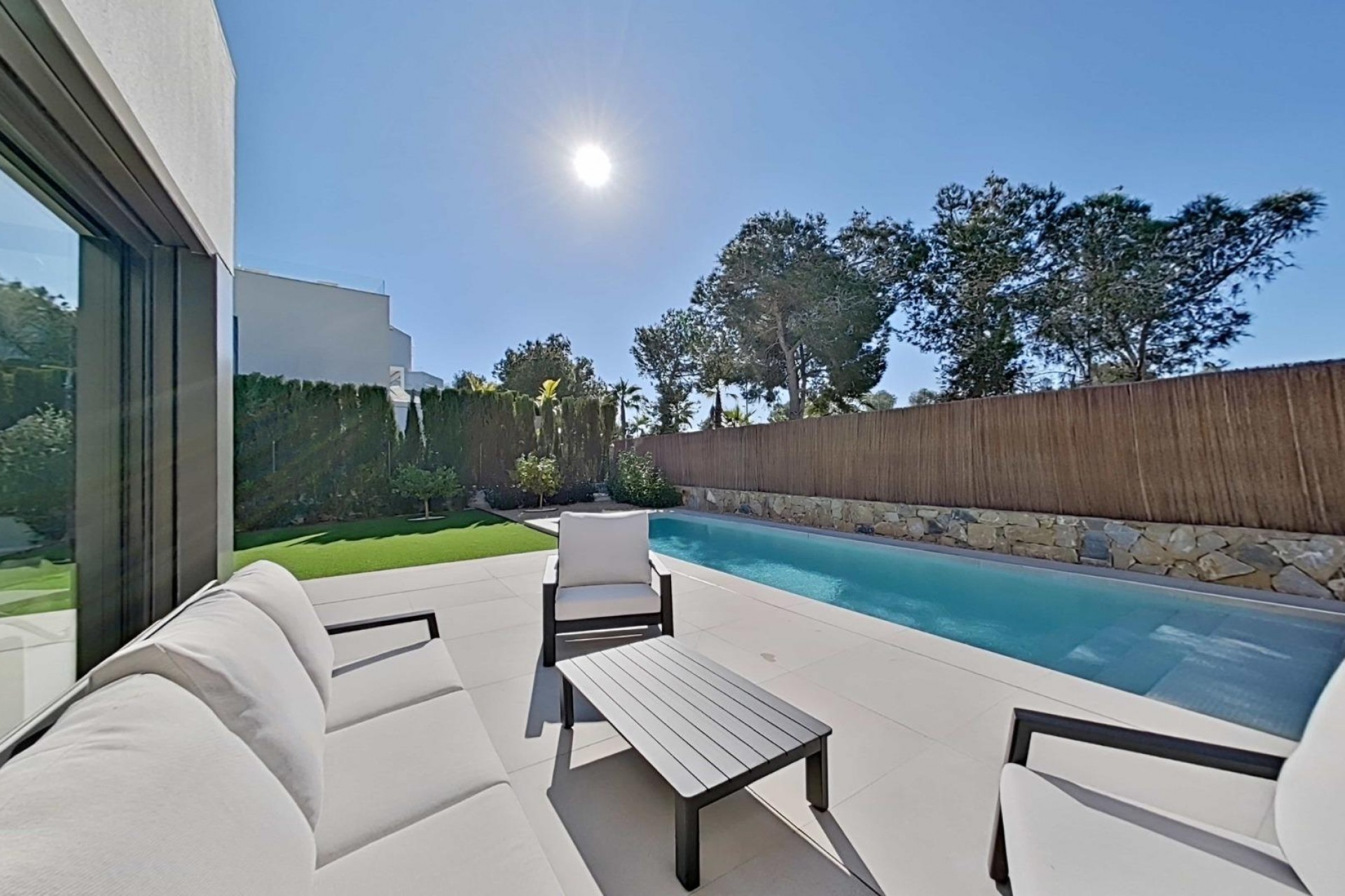 Reventa - Villa -
Orihuela - Las Colinas Golf