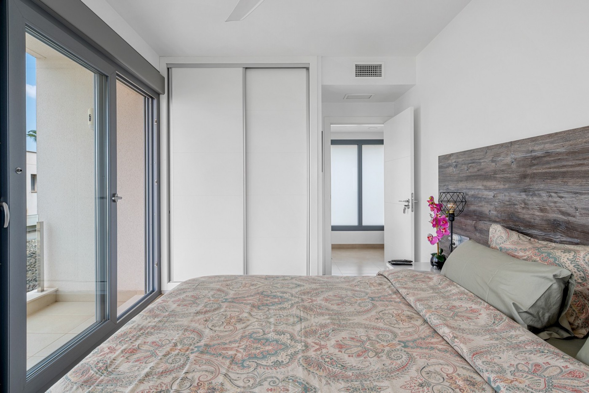 Reventa - Villa -
Orihuela - Vistabella