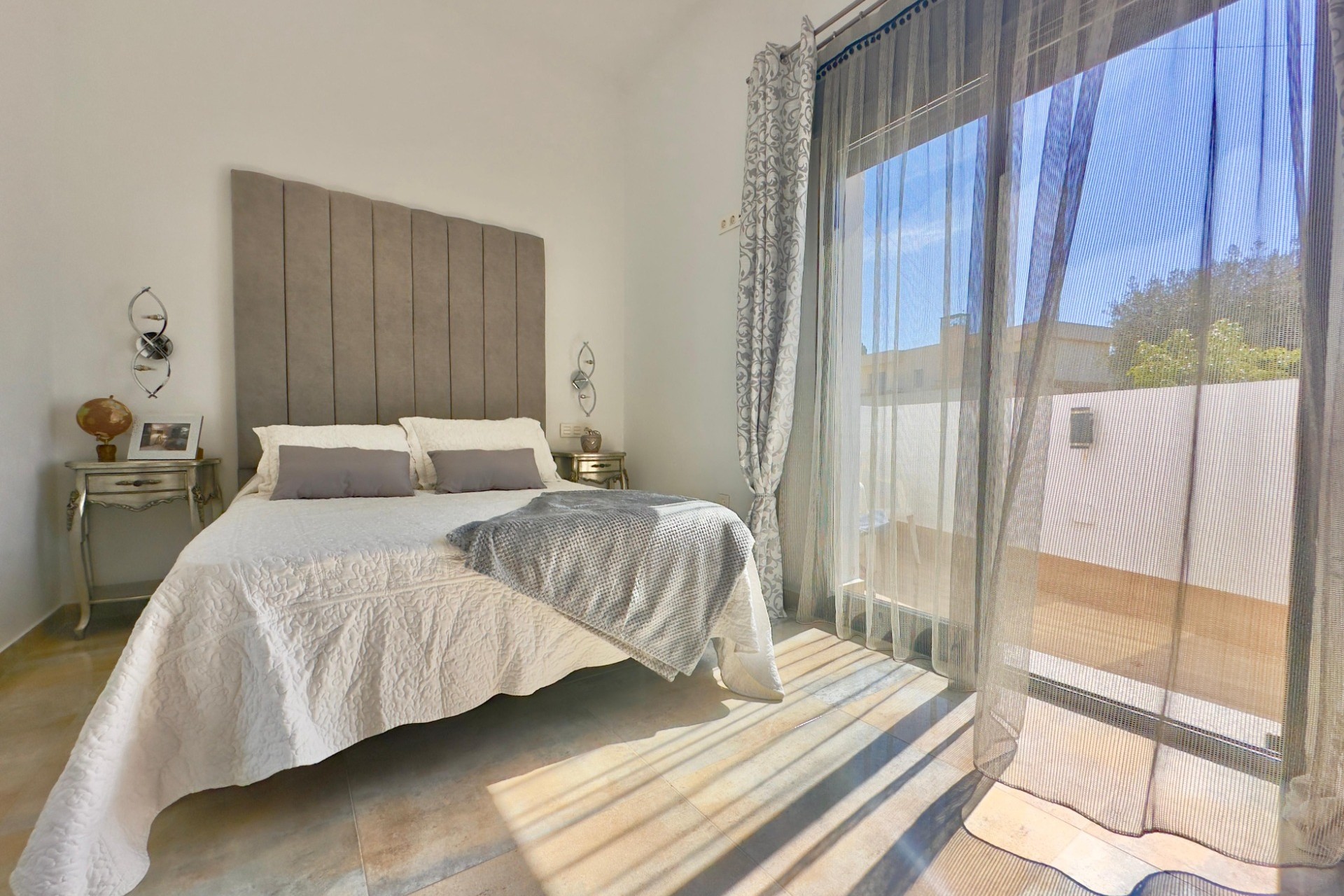 Reventa - Villa -
Pilar de la Horadada - Torre de la Horadada