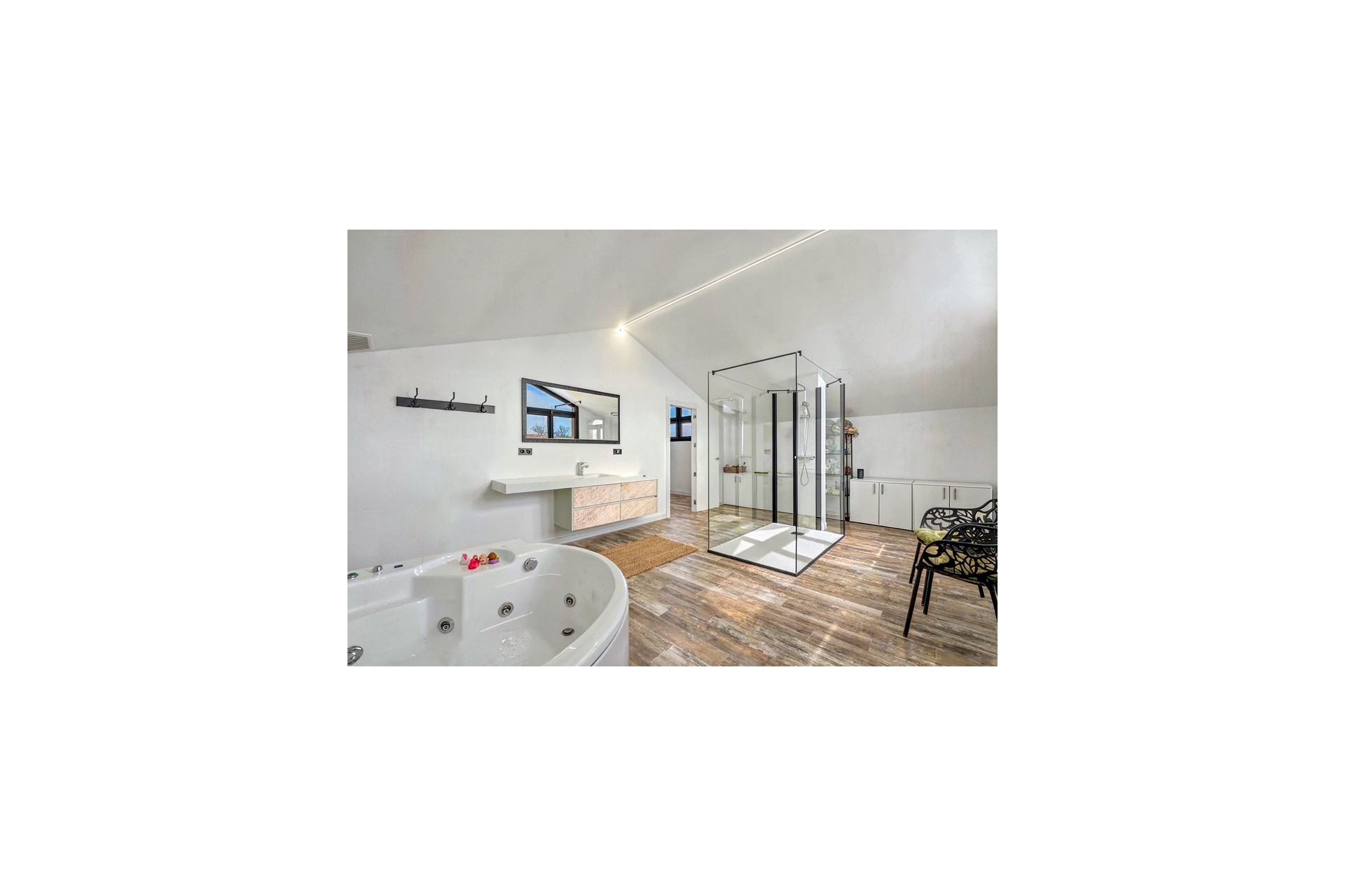 Reventa - Villa -
Puerto Lumbreras - Esparragal de Puerto Lumbreras