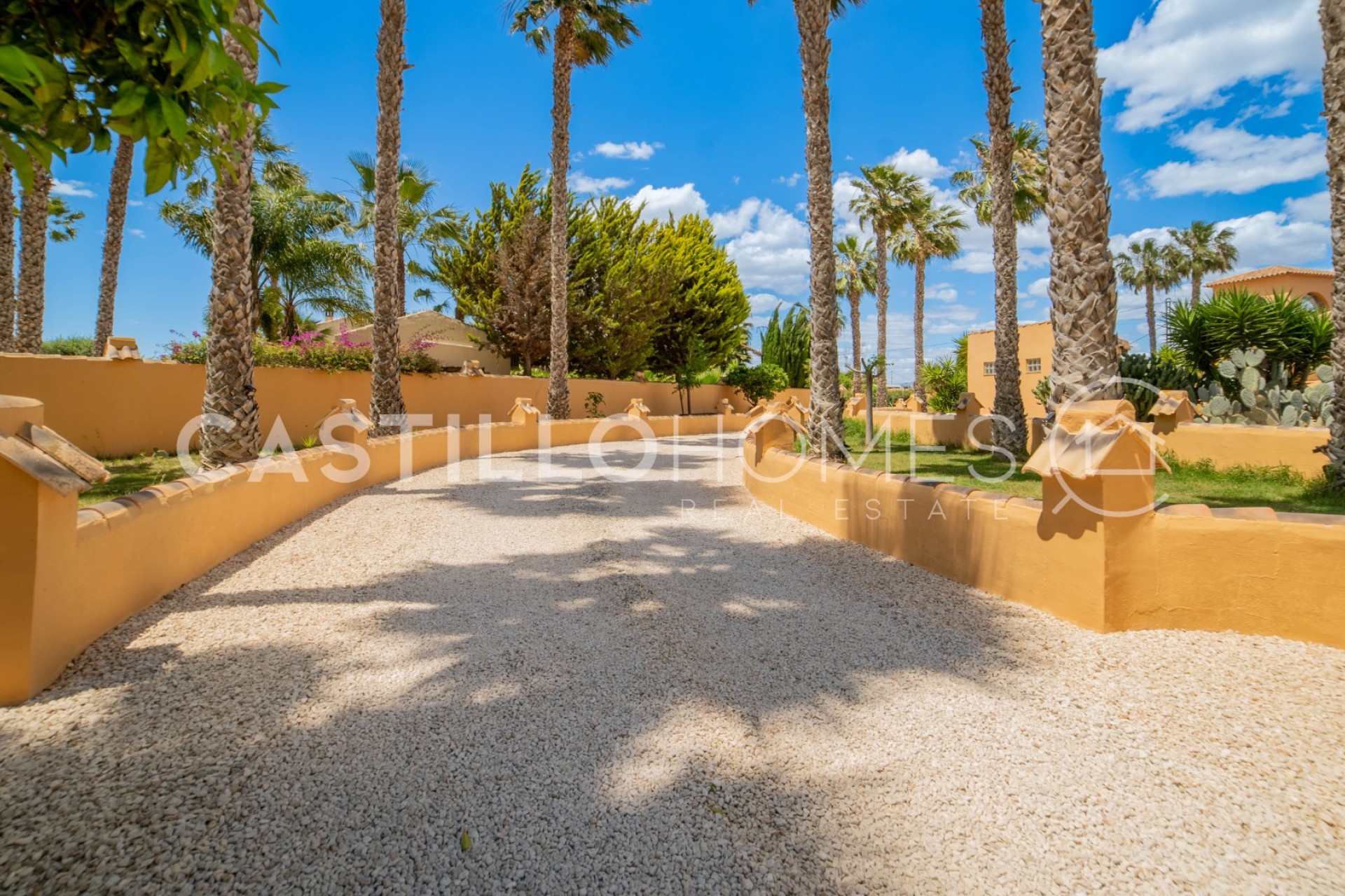 Reventa - Villa -
Rafal