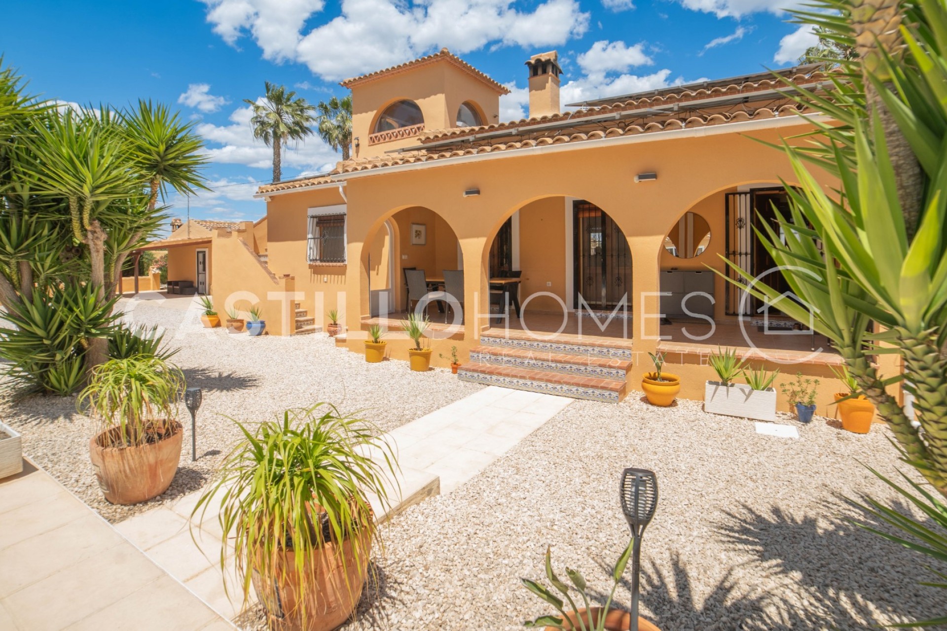 Reventa - Villa -
Rafal
