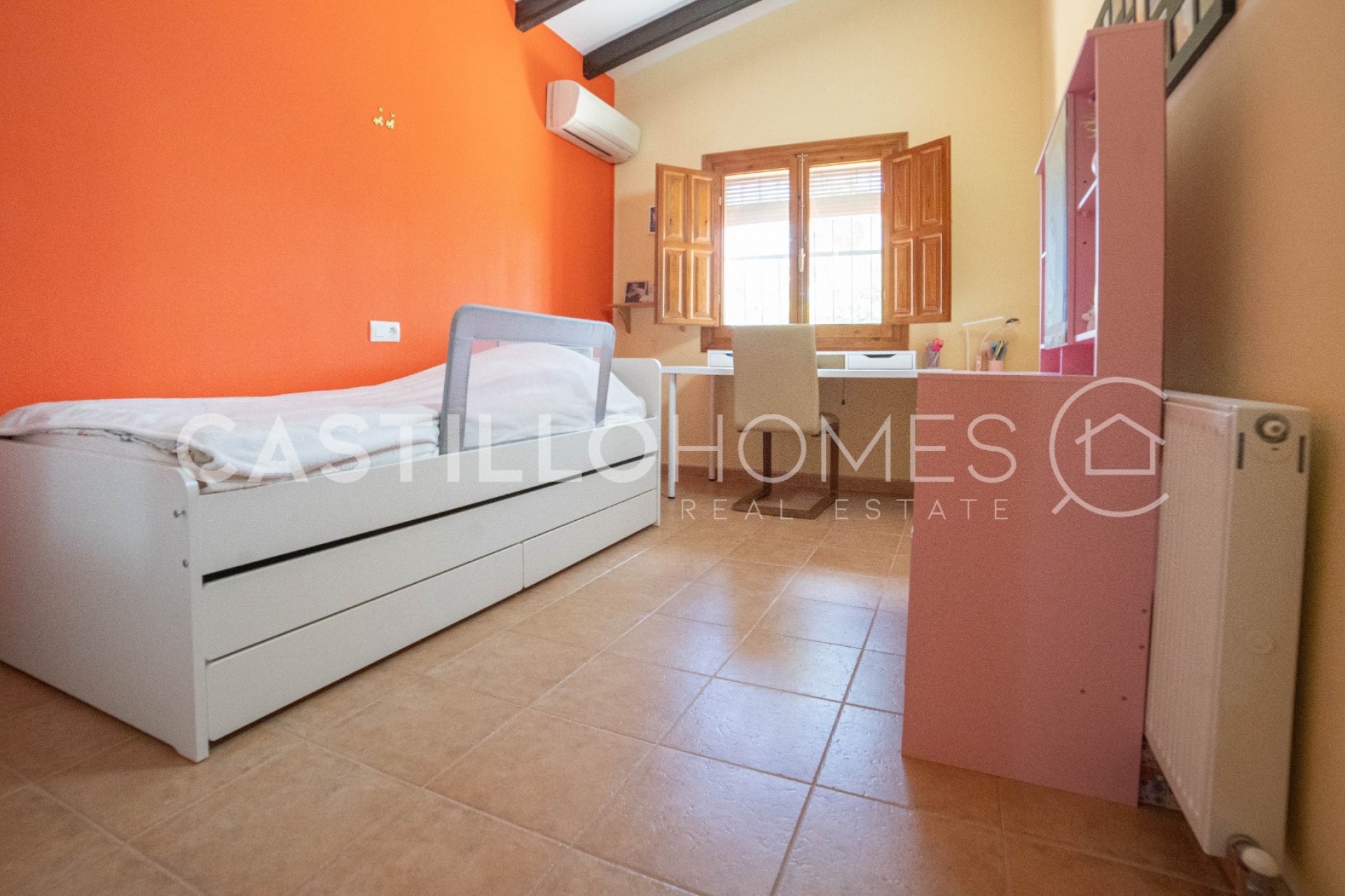 Reventa - Villa -
Rafal