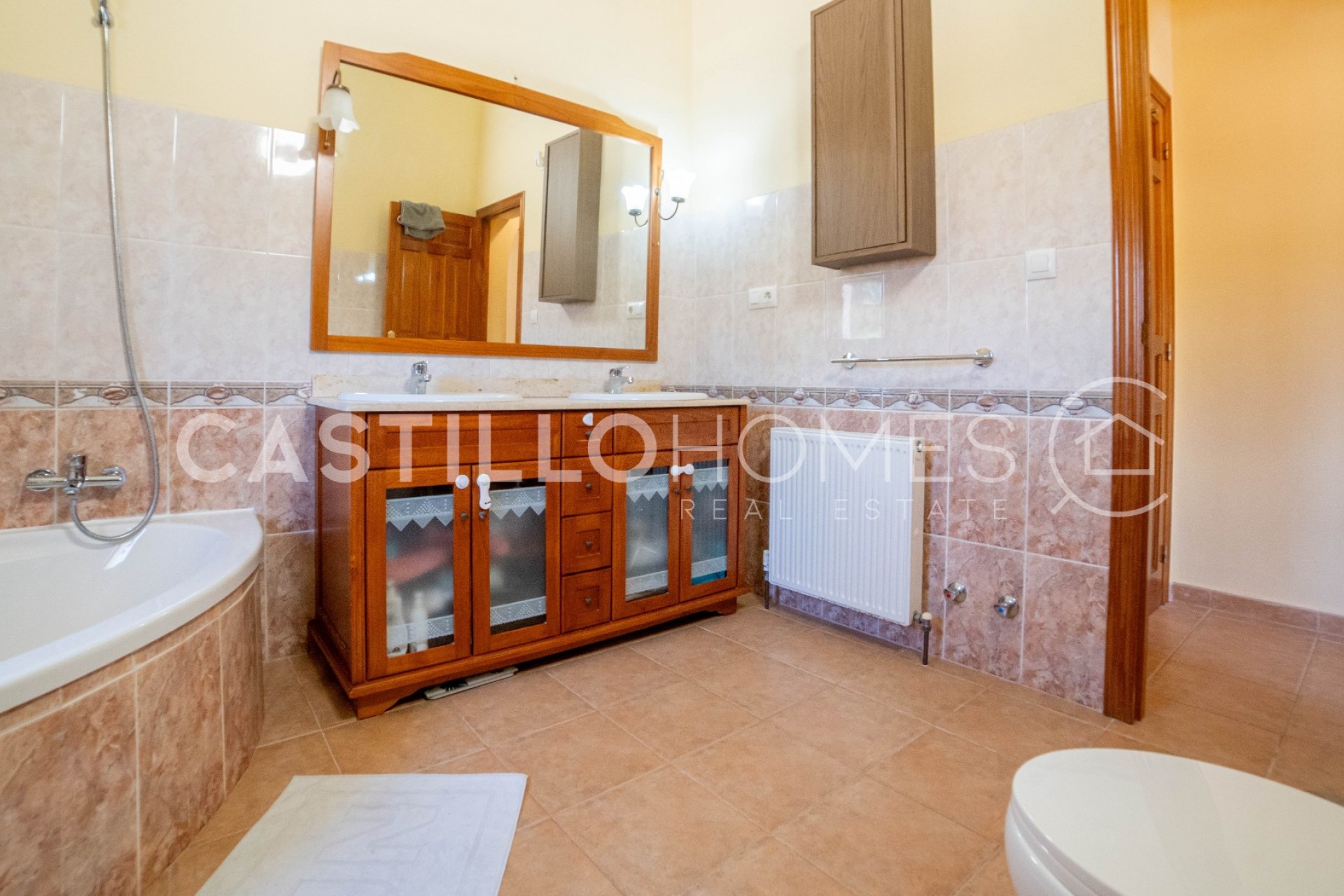 Reventa - Villa -
Rafal