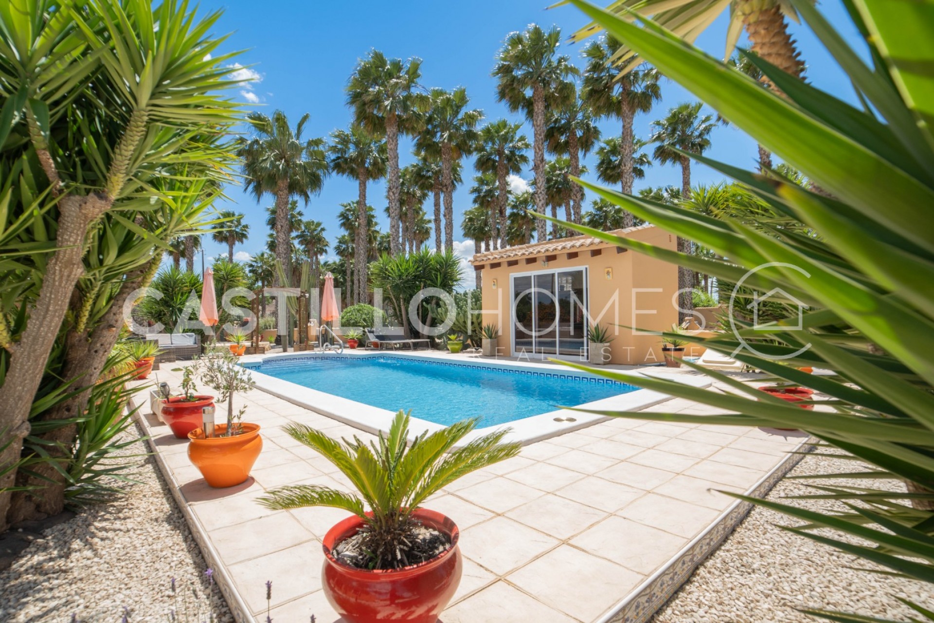 Reventa - Villa -
Rafal