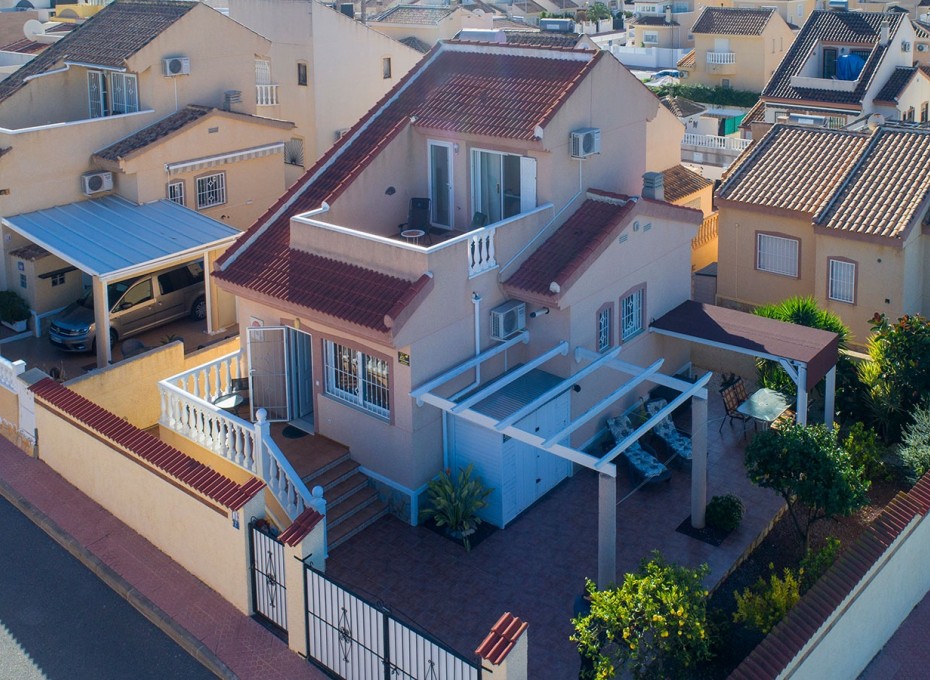 Reventa - Villa -
Rojales - Pueblo