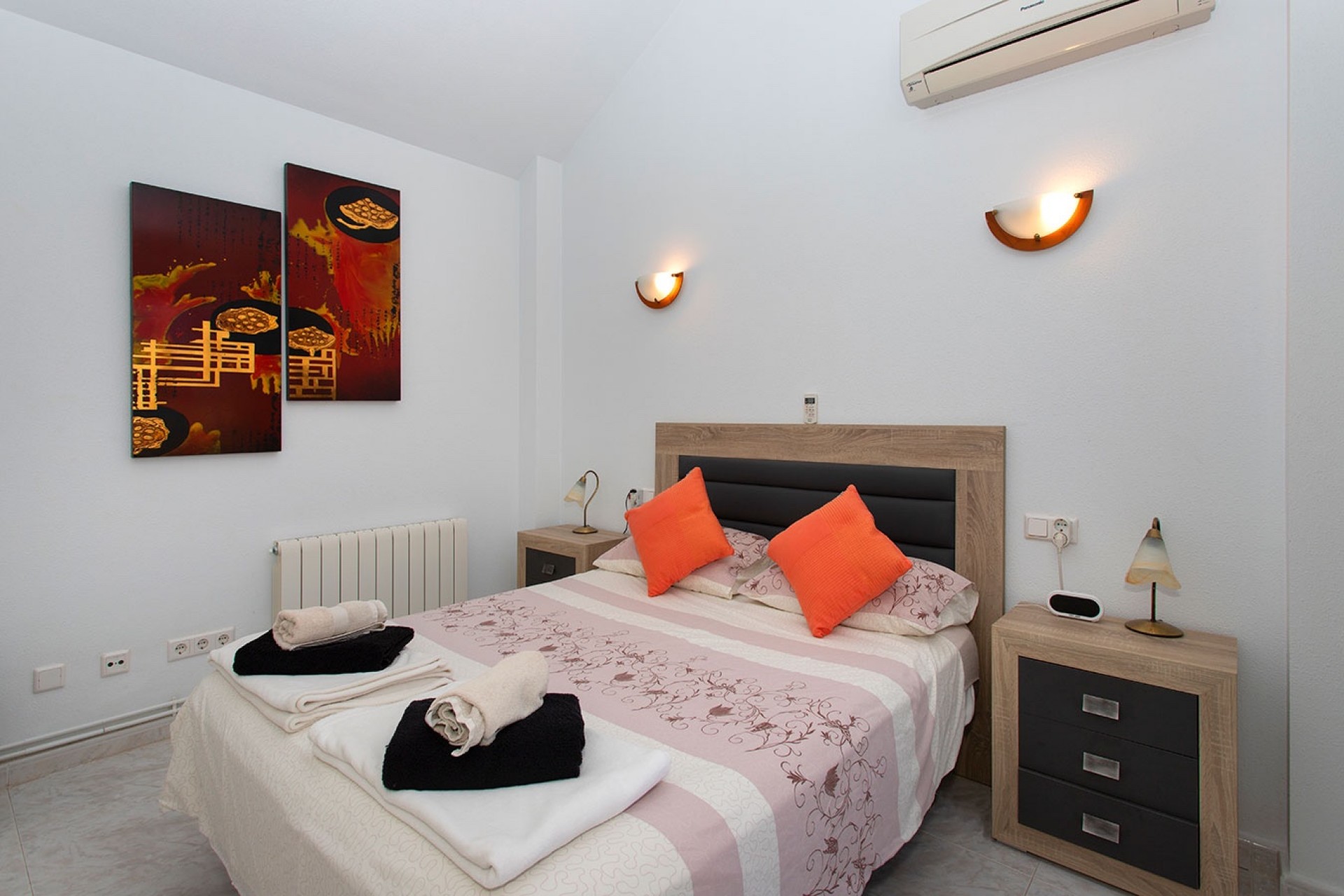 Reventa - Villa -
Rojales - Pueblo