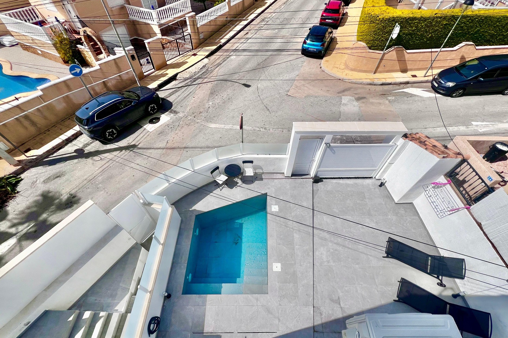 Reventa - Villa -
San Miguel de Salinas - Las filipinas