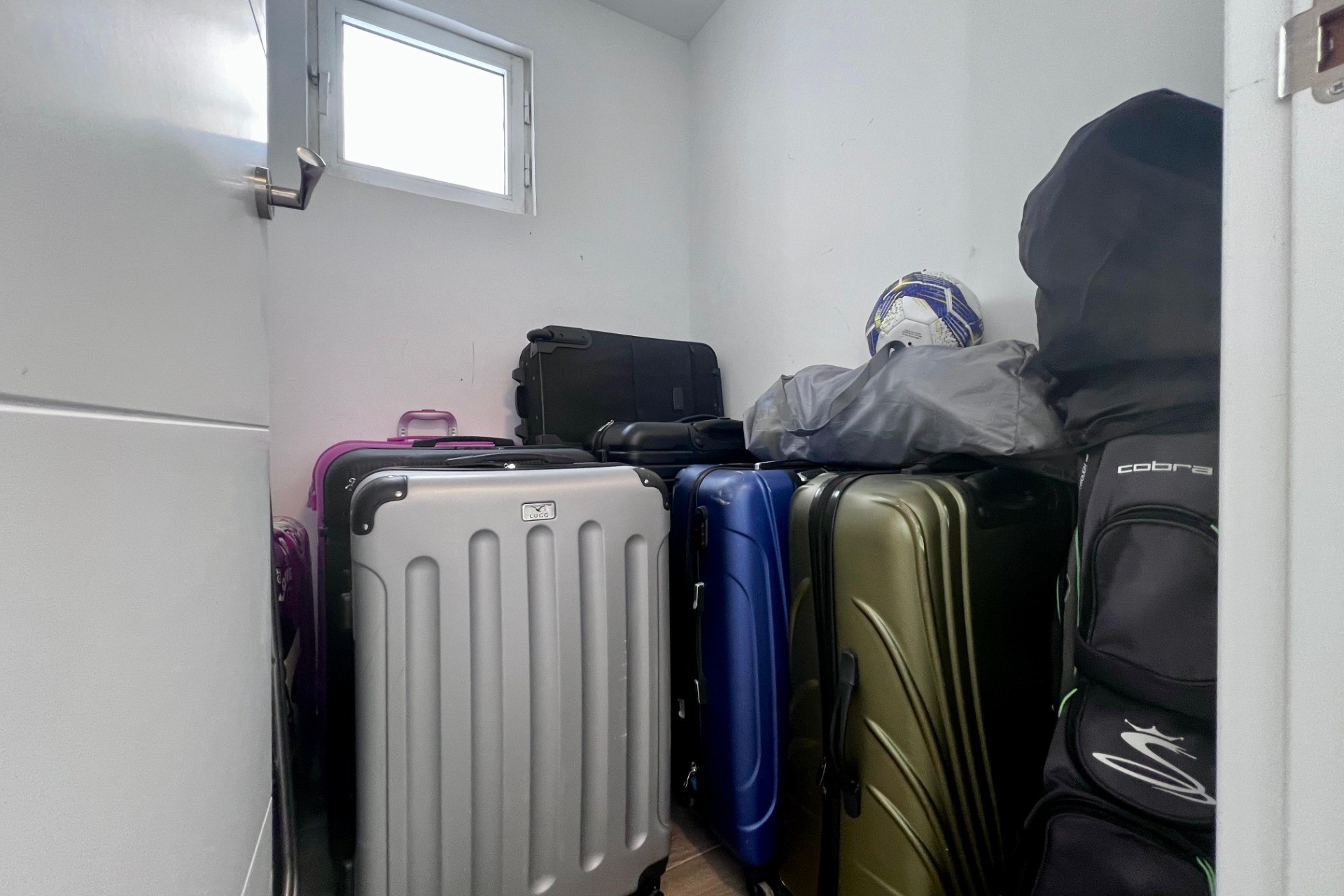 Reventa - Villa -
San Miguel de Salinas - Las filipinas