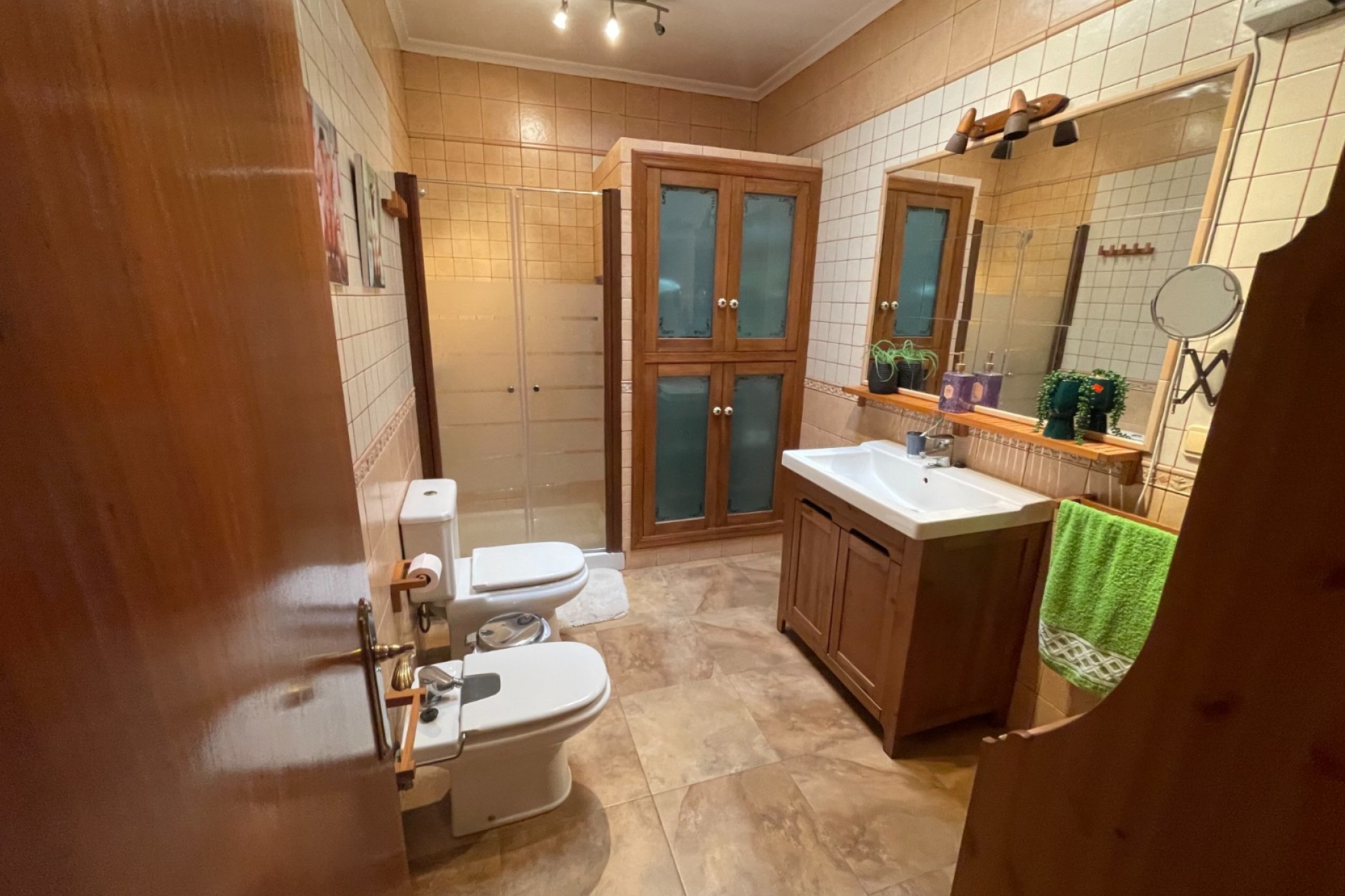 Reventa - Villa -
San Miguel de Salinas - Pueblo