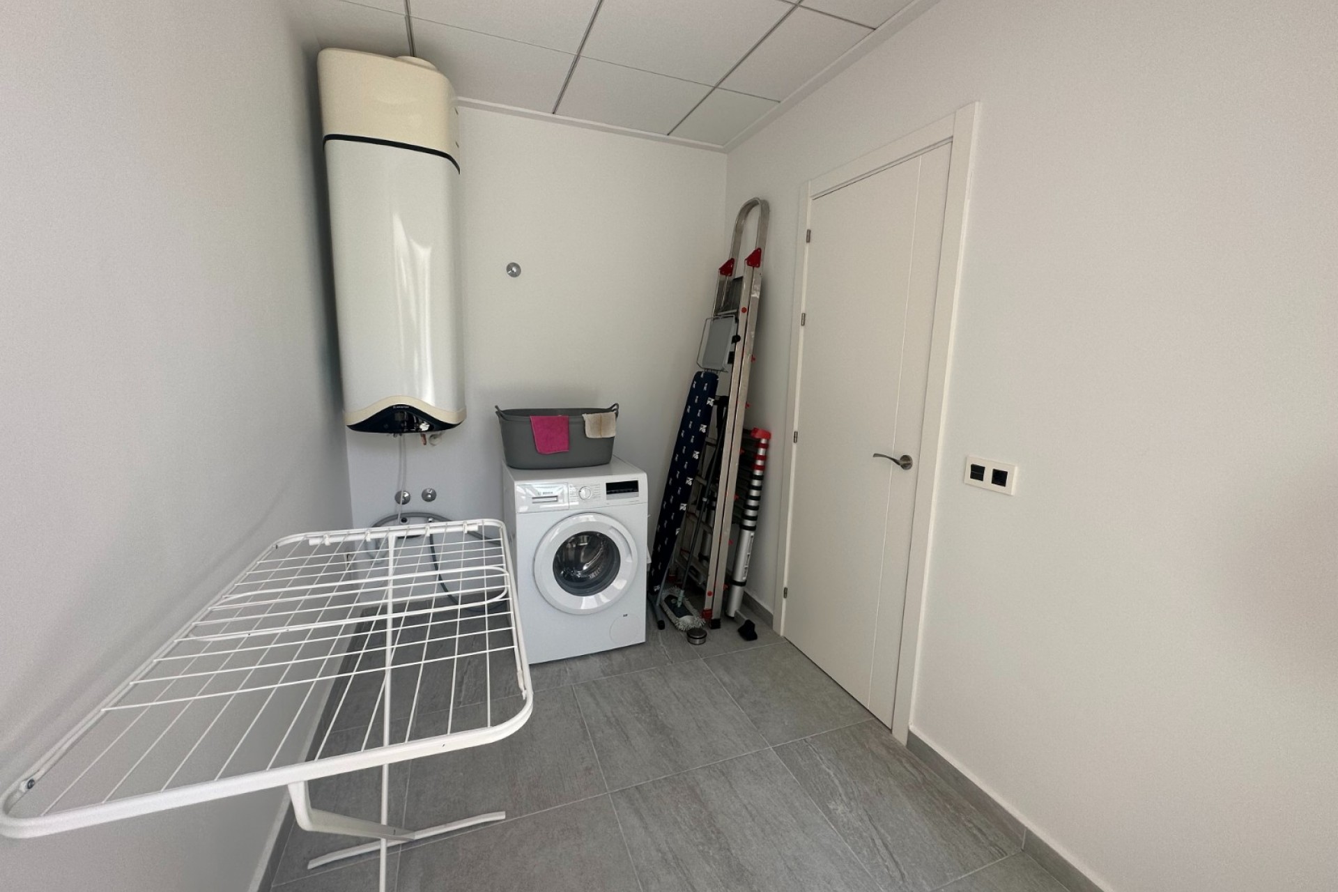 Reventa - Villa -
San Miguel de Salinas - San Miguel Salinas