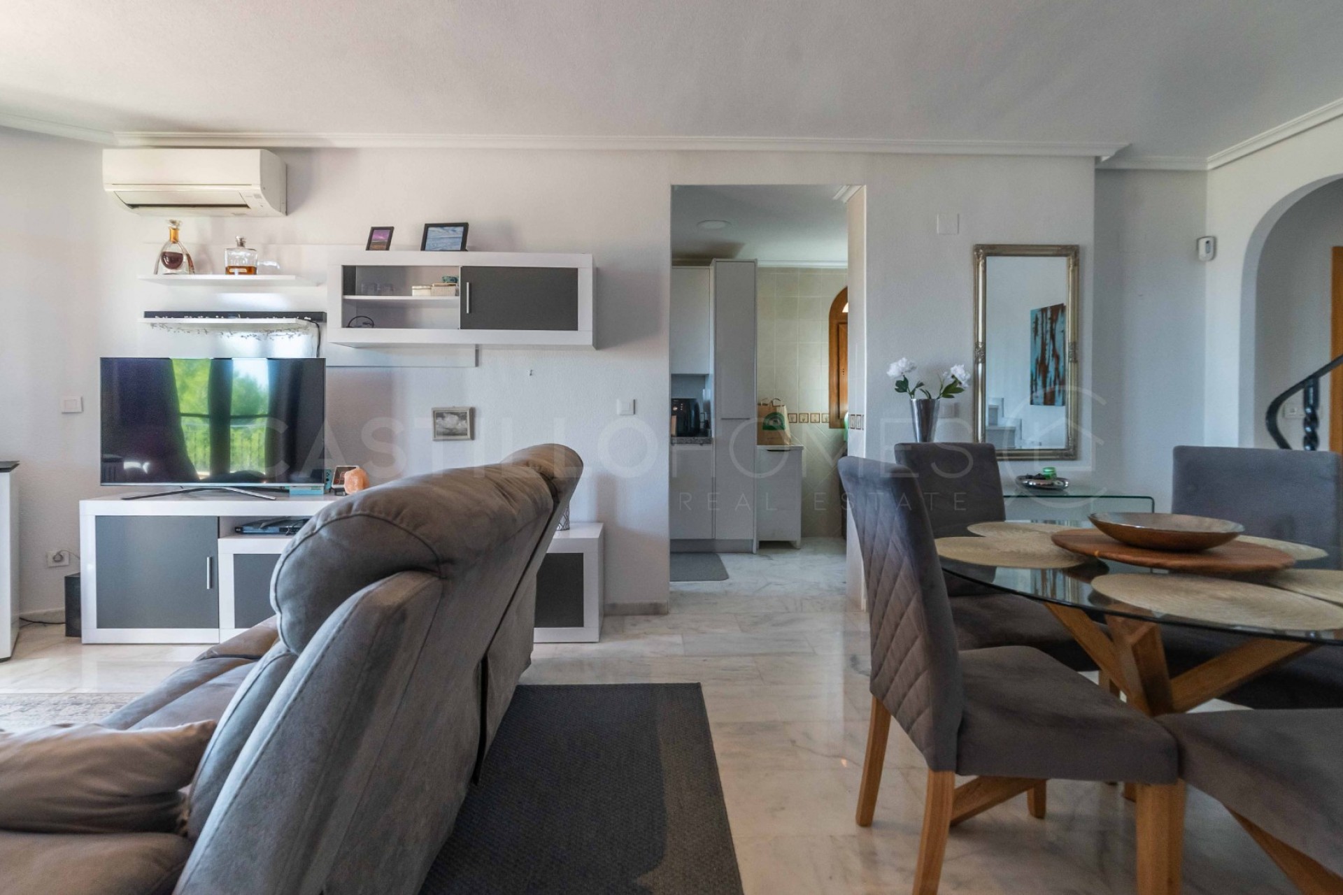 Reventa - Villa -
San Miguel de Salinas