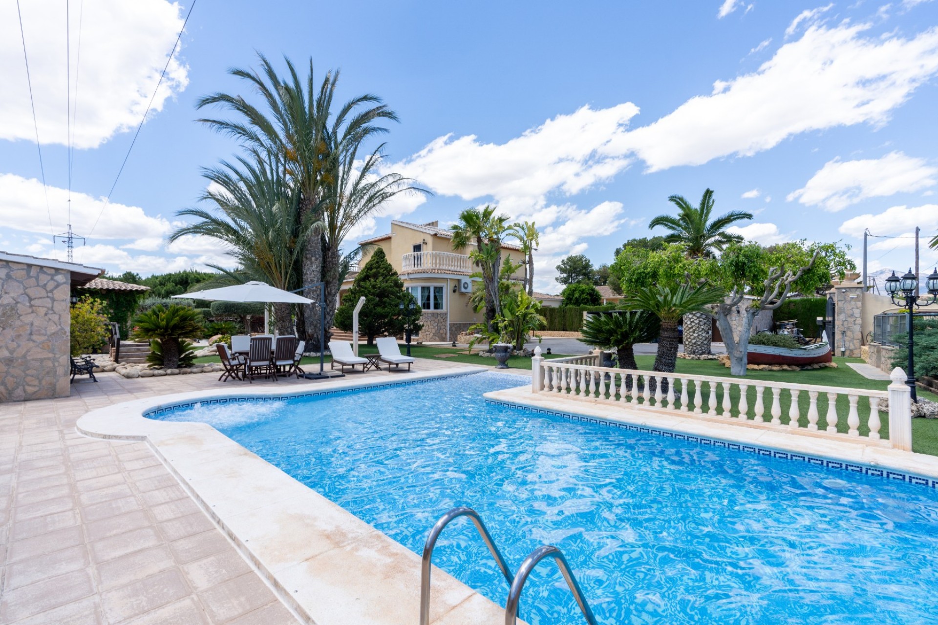 Reventa - Villa -
San Vicente del Raspeig